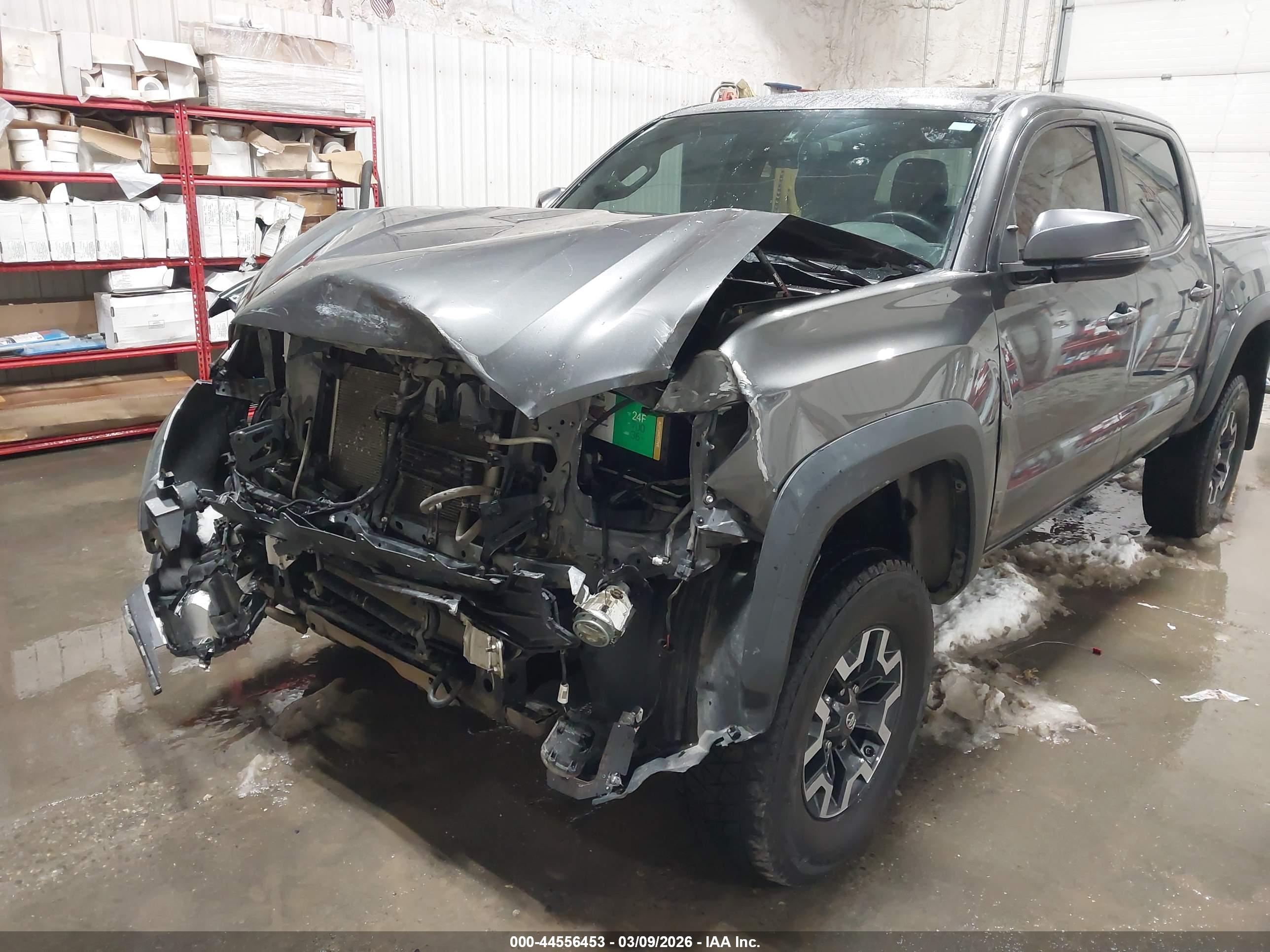 TOYOTA TACOMA image 6
