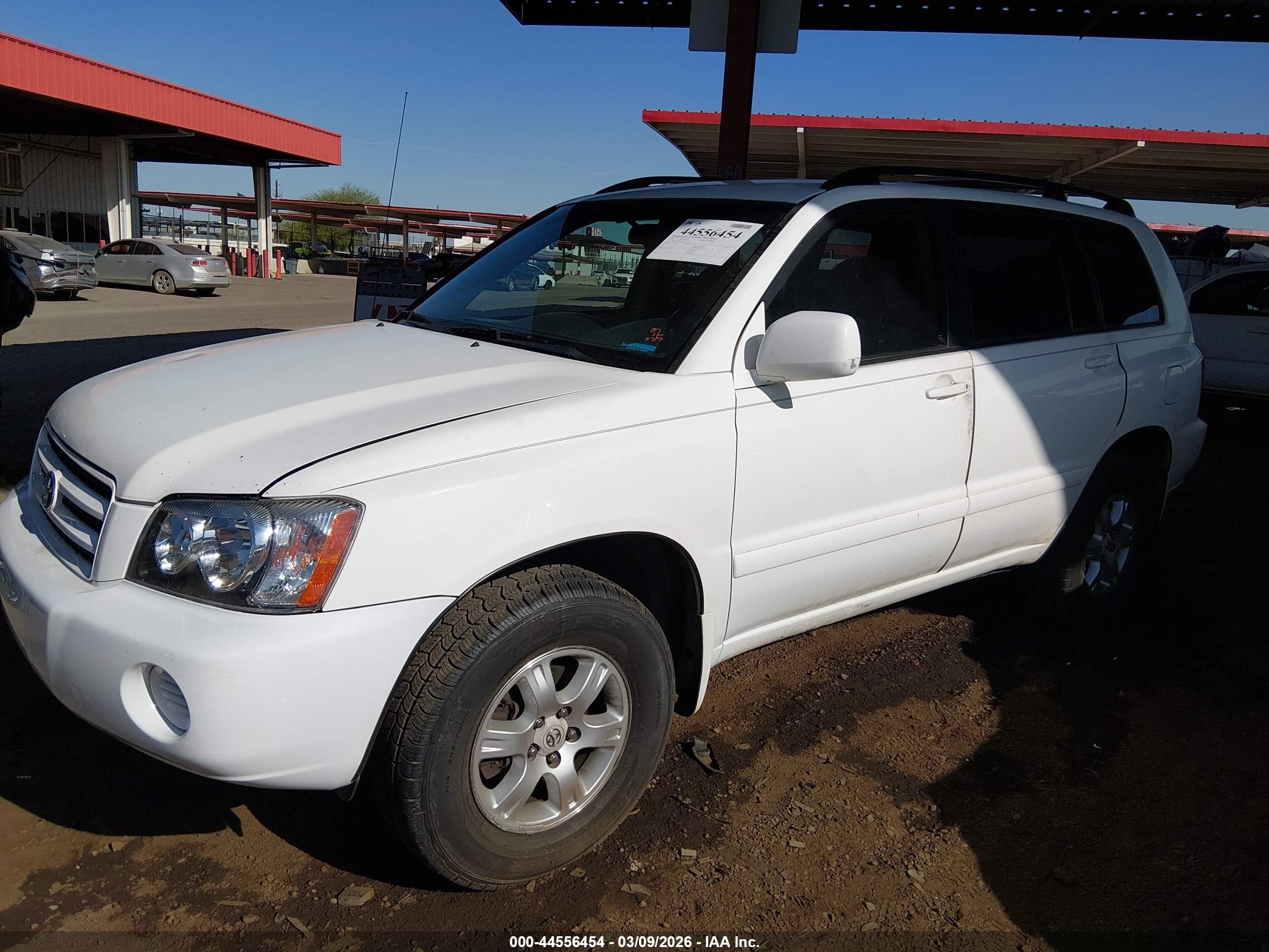TOYOTA HIGHLANDER image 2