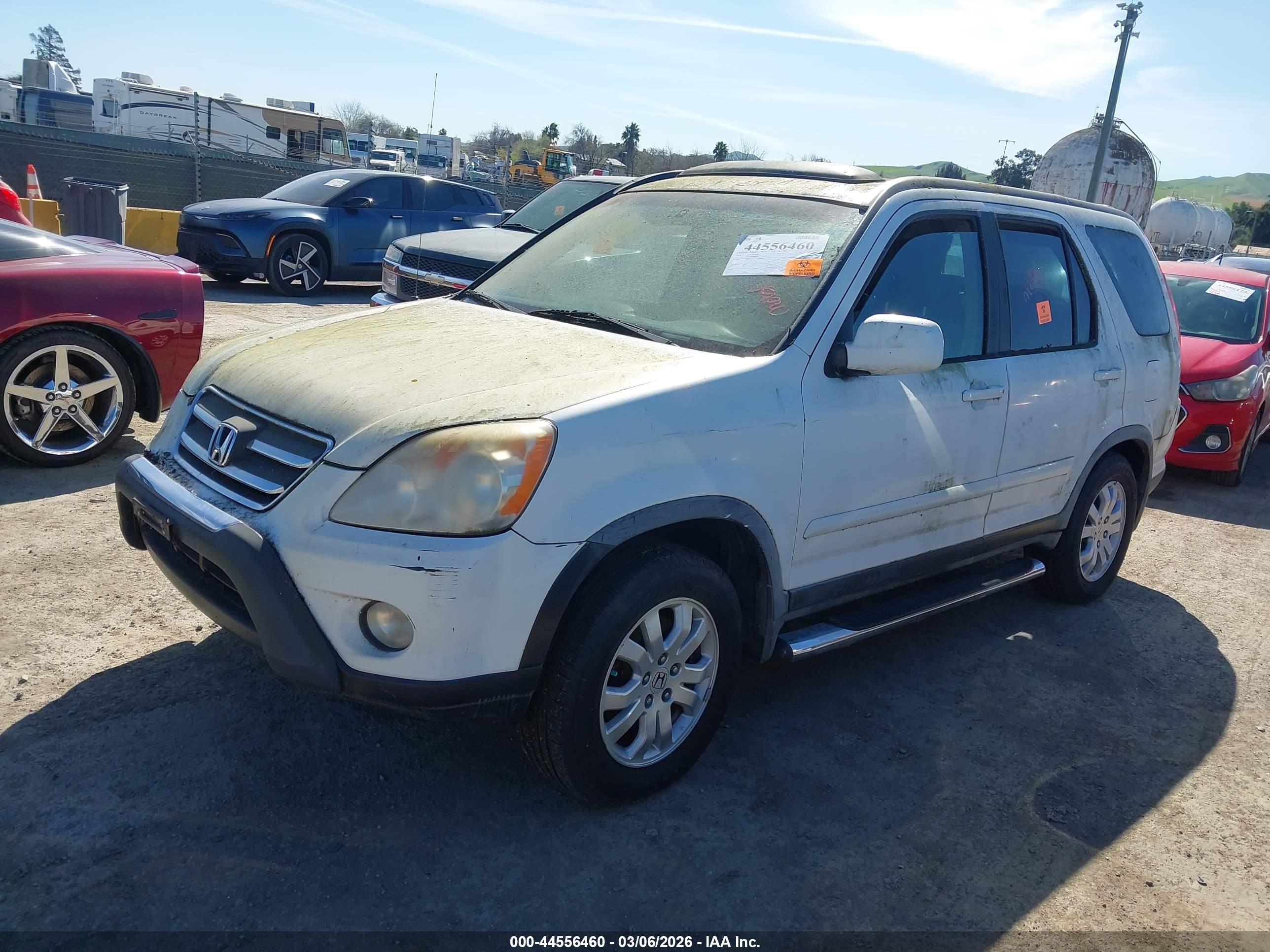 HONDA CR-V image 2