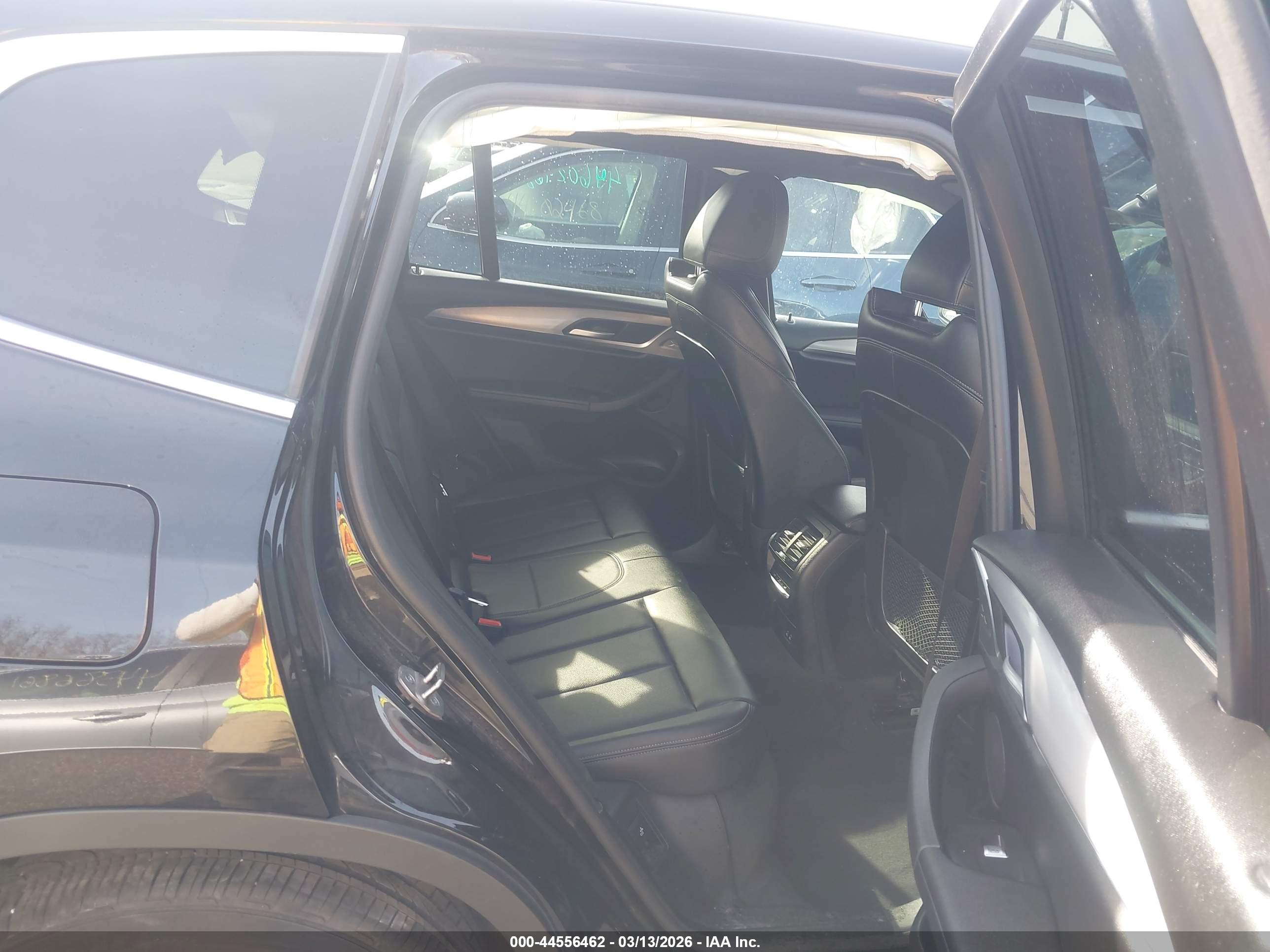 BMW X3 image 8