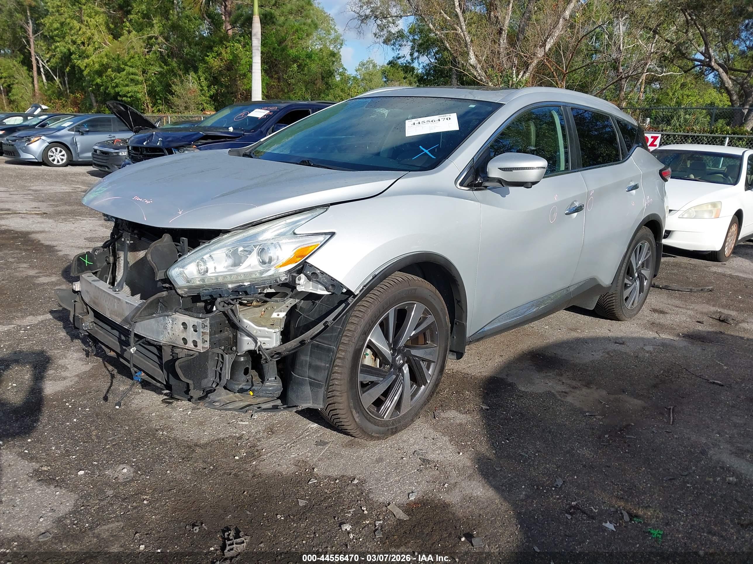 NISSAN MURANO image 2