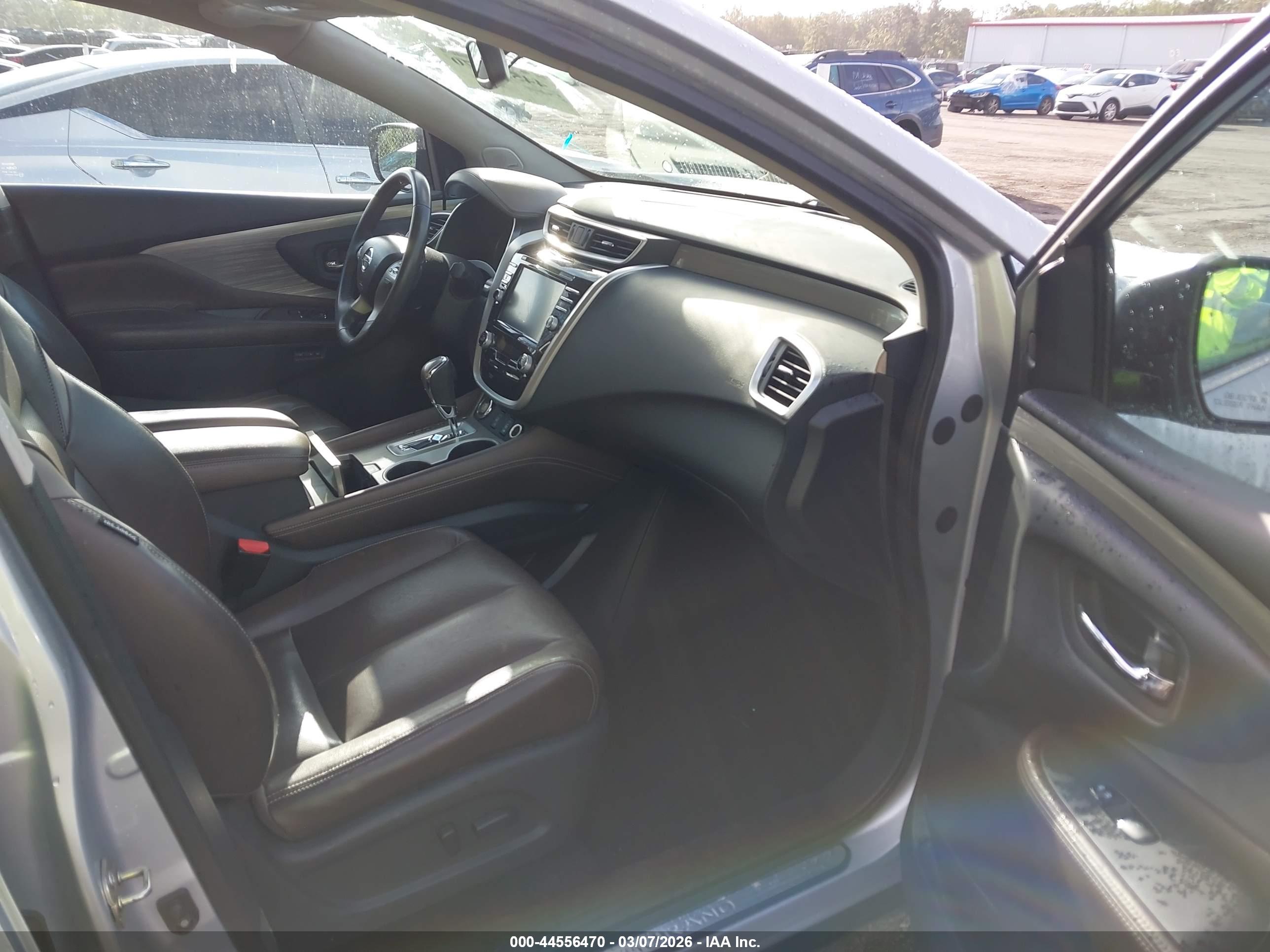 NISSAN MURANO image 5