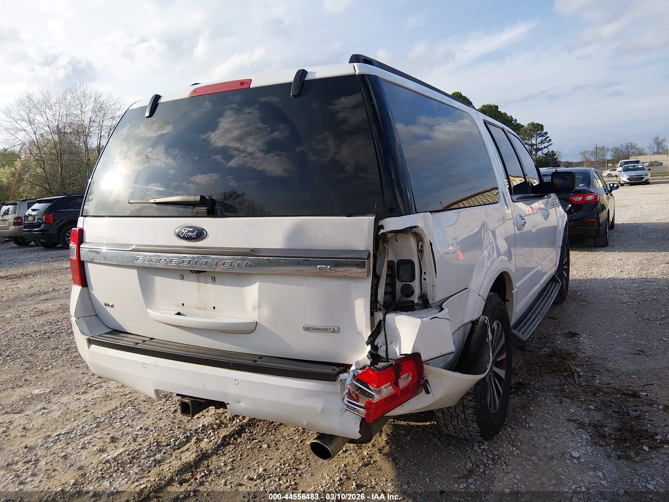 FORD EXPEDITION image 6