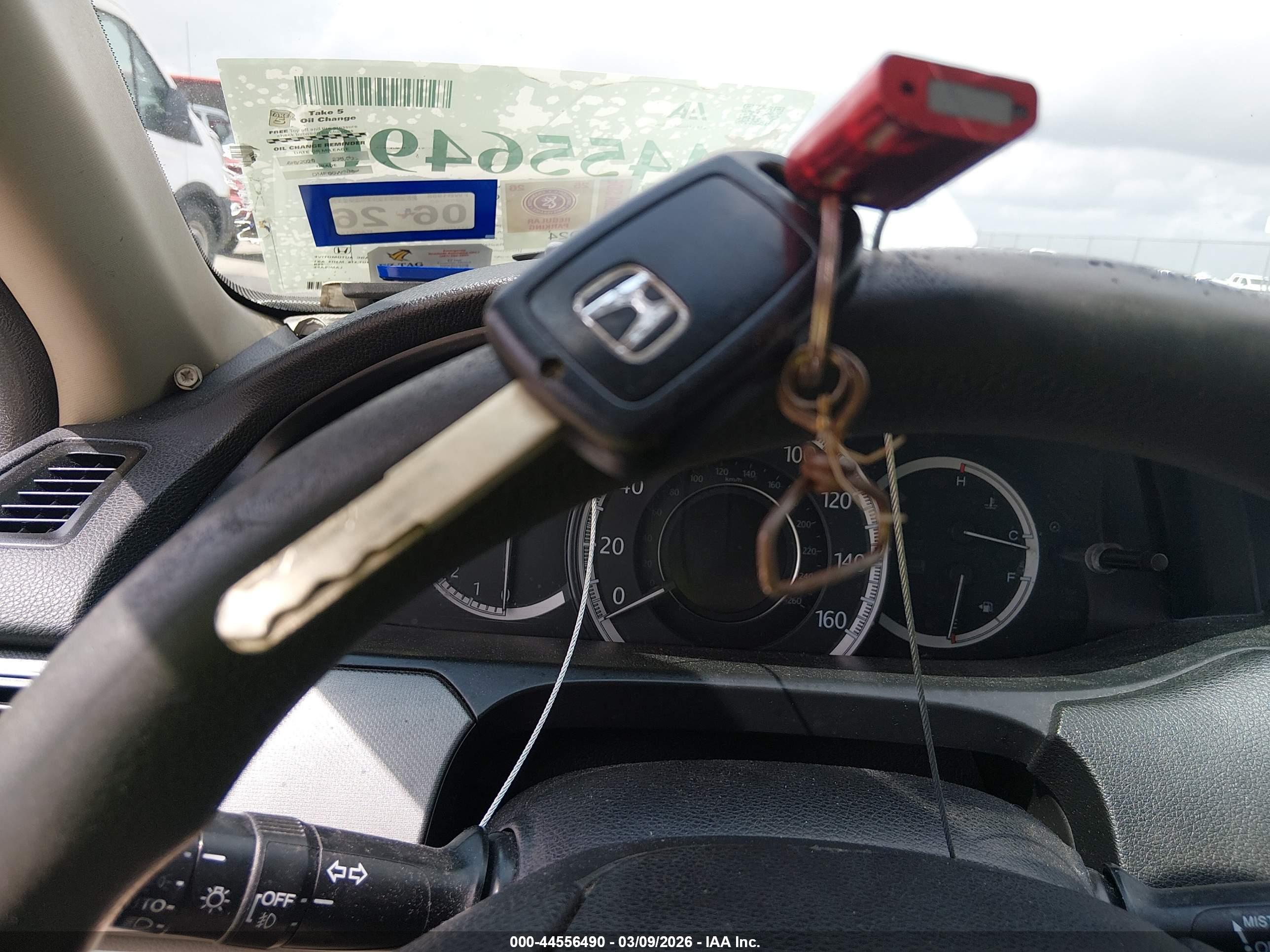 HONDA ACCORD image 11