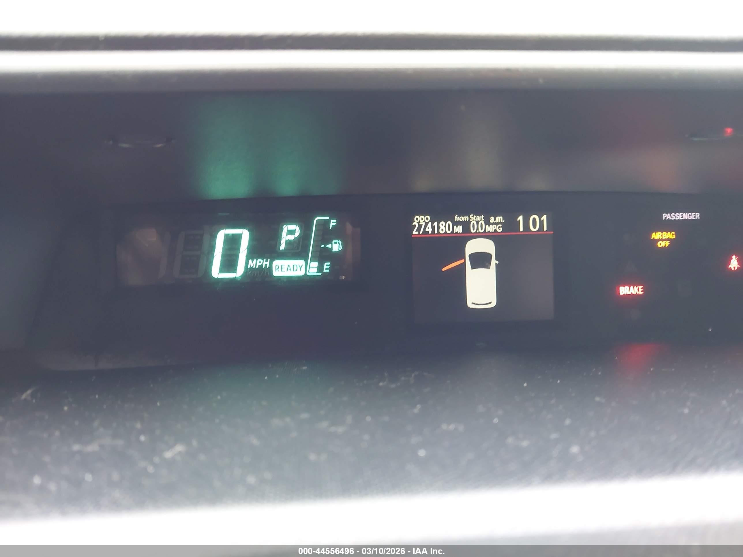 TOYOTA PRIUS image 7