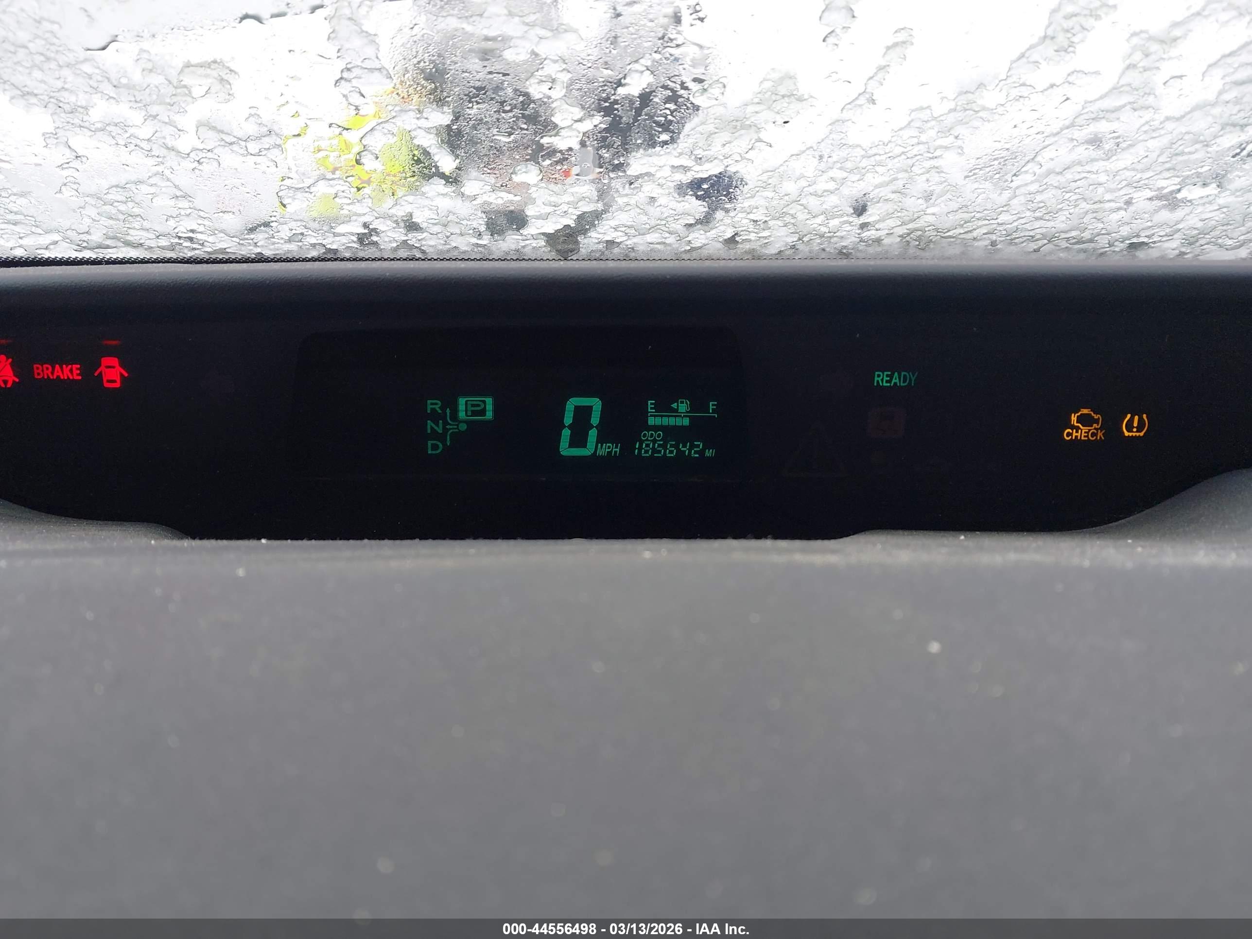TOYOTA PRIUS image 7