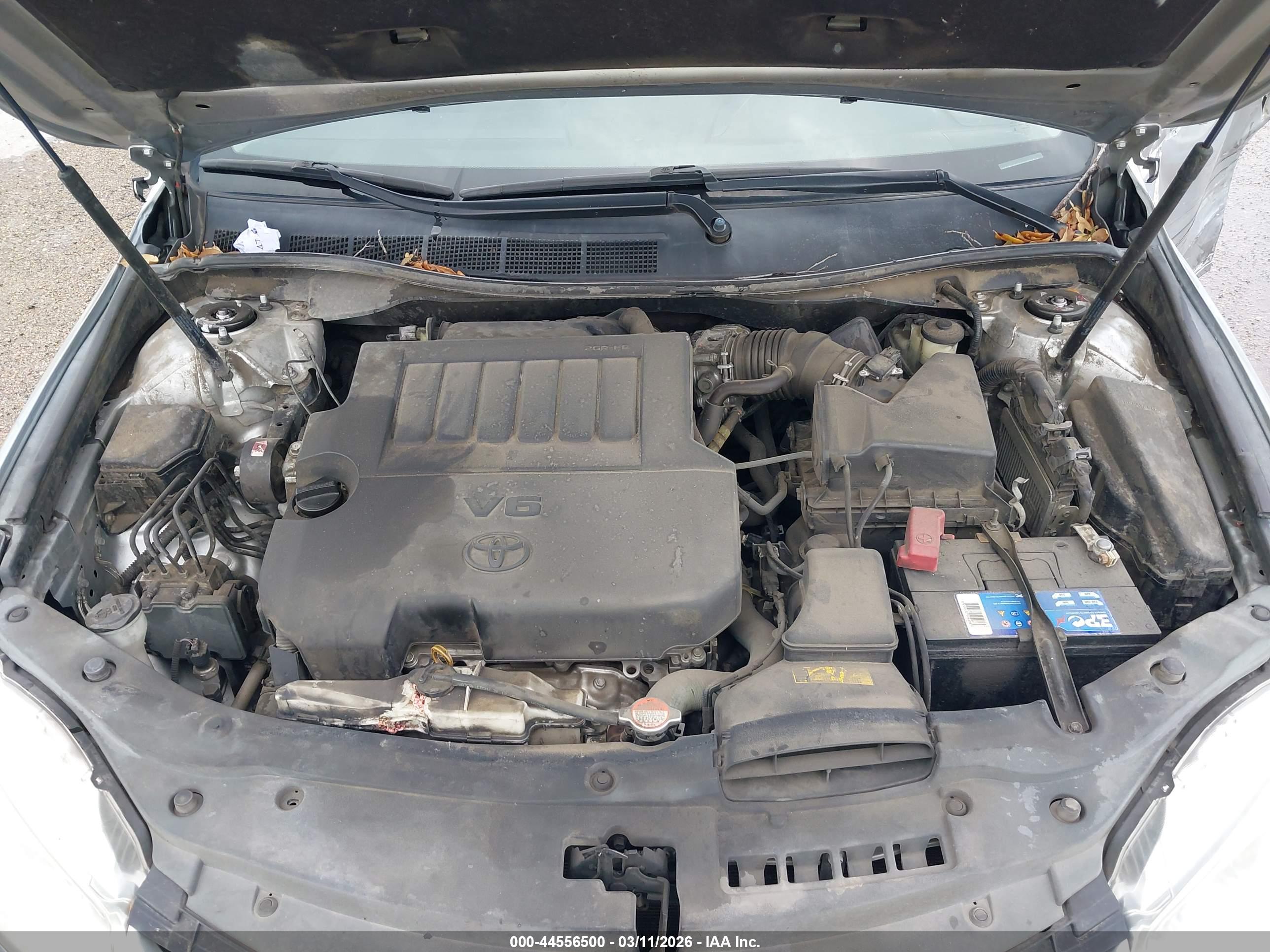 TOYOTA CAMRY image 10
