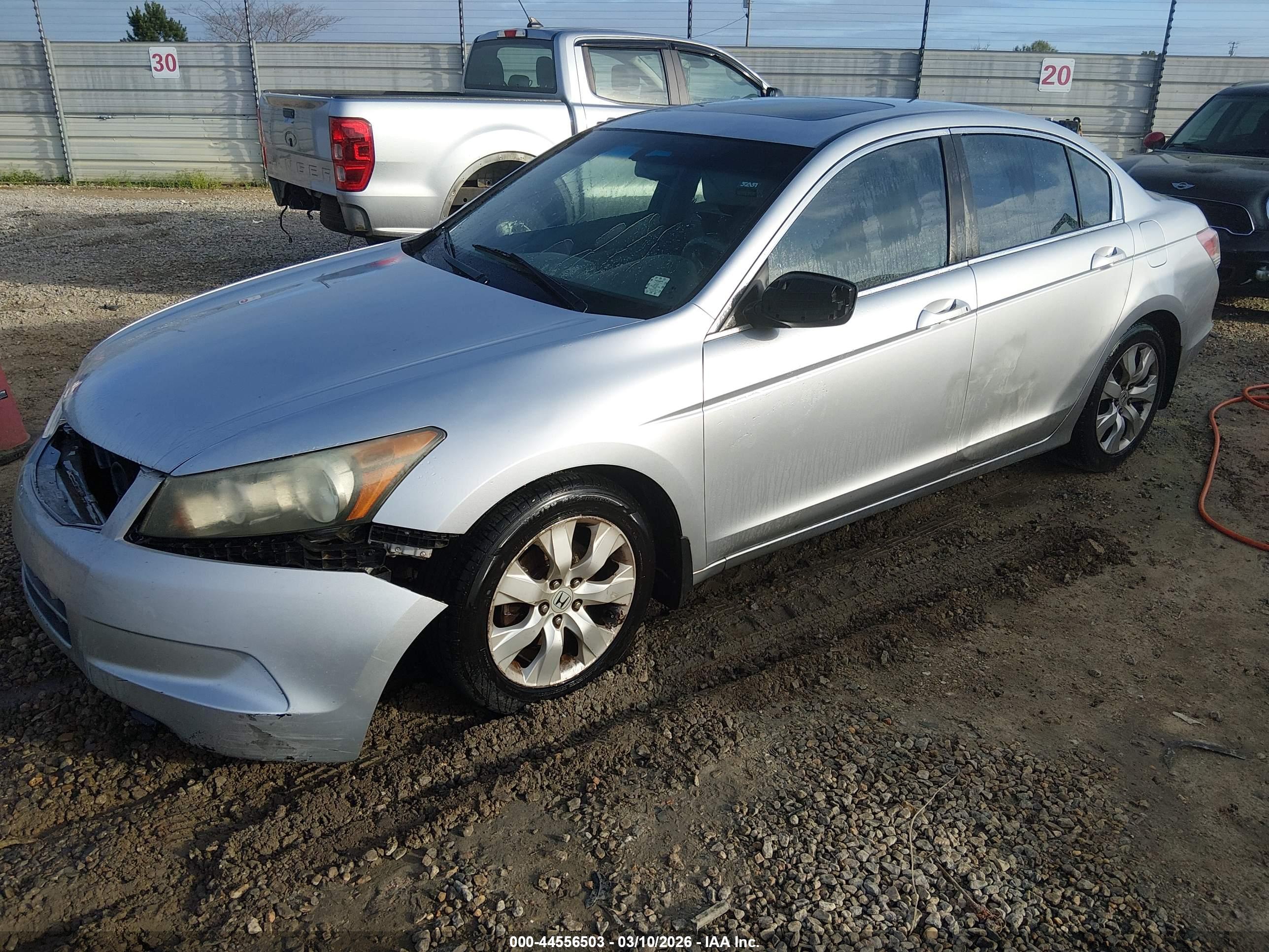 HONDA ACCORD image 2