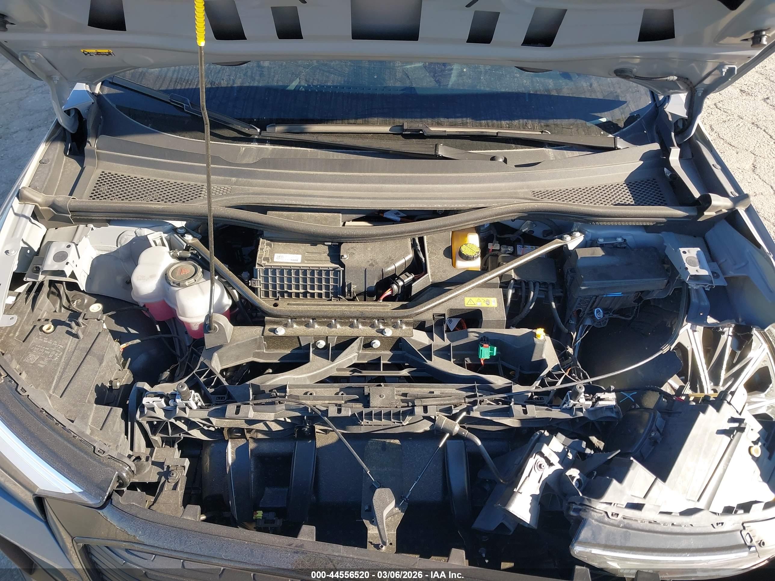 AUDI Q4 image 10