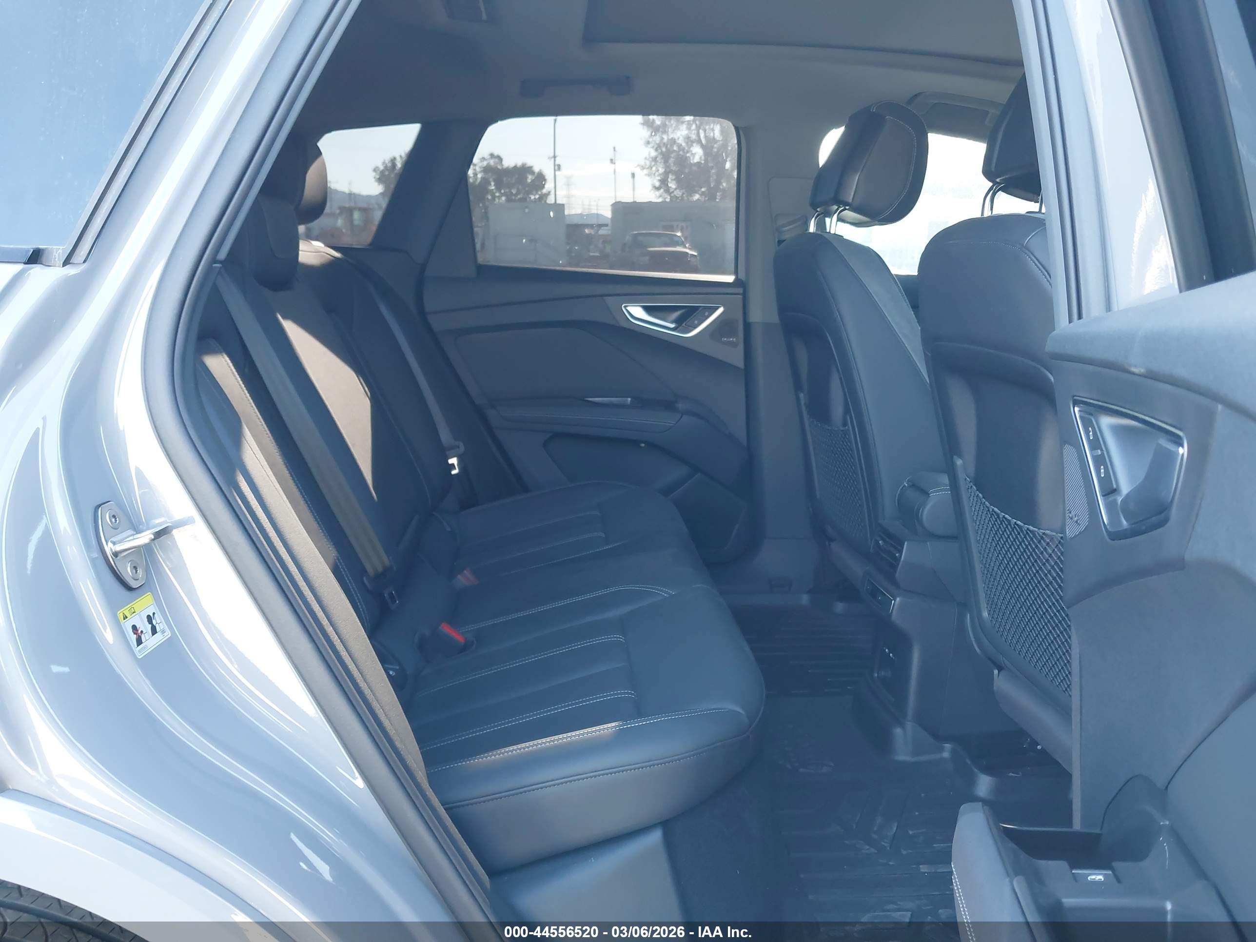 AUDI Q4 image 8