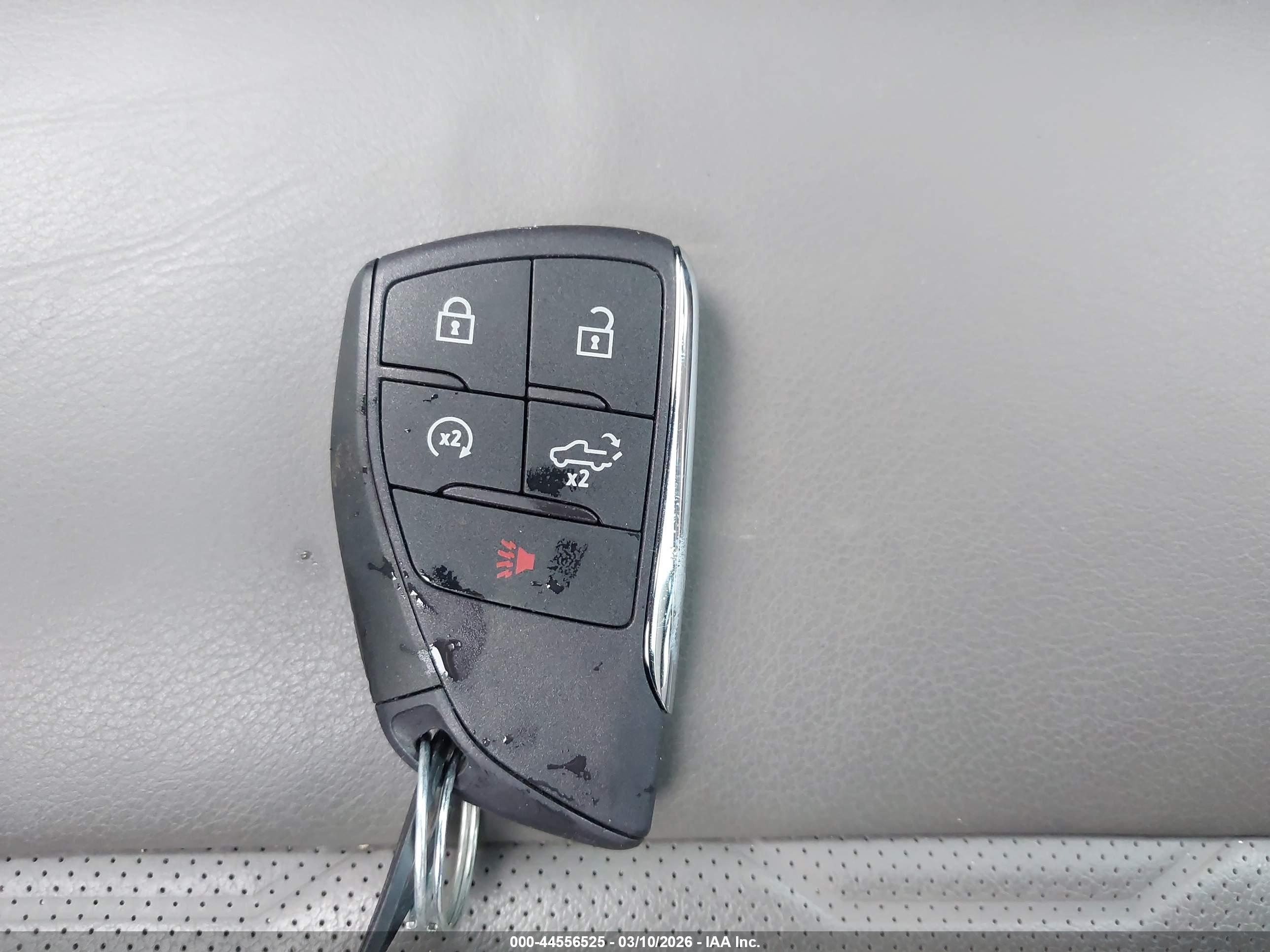 CHEVROLET SILVERADO image 11