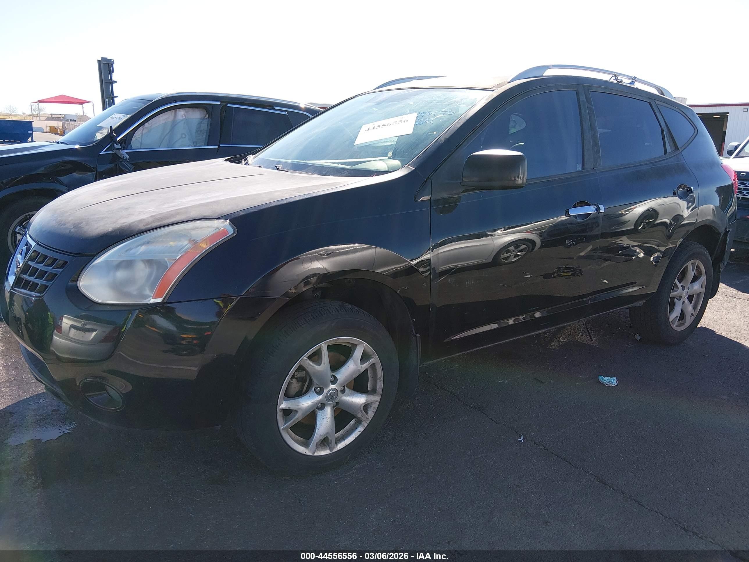 NISSAN ROGUE image 6