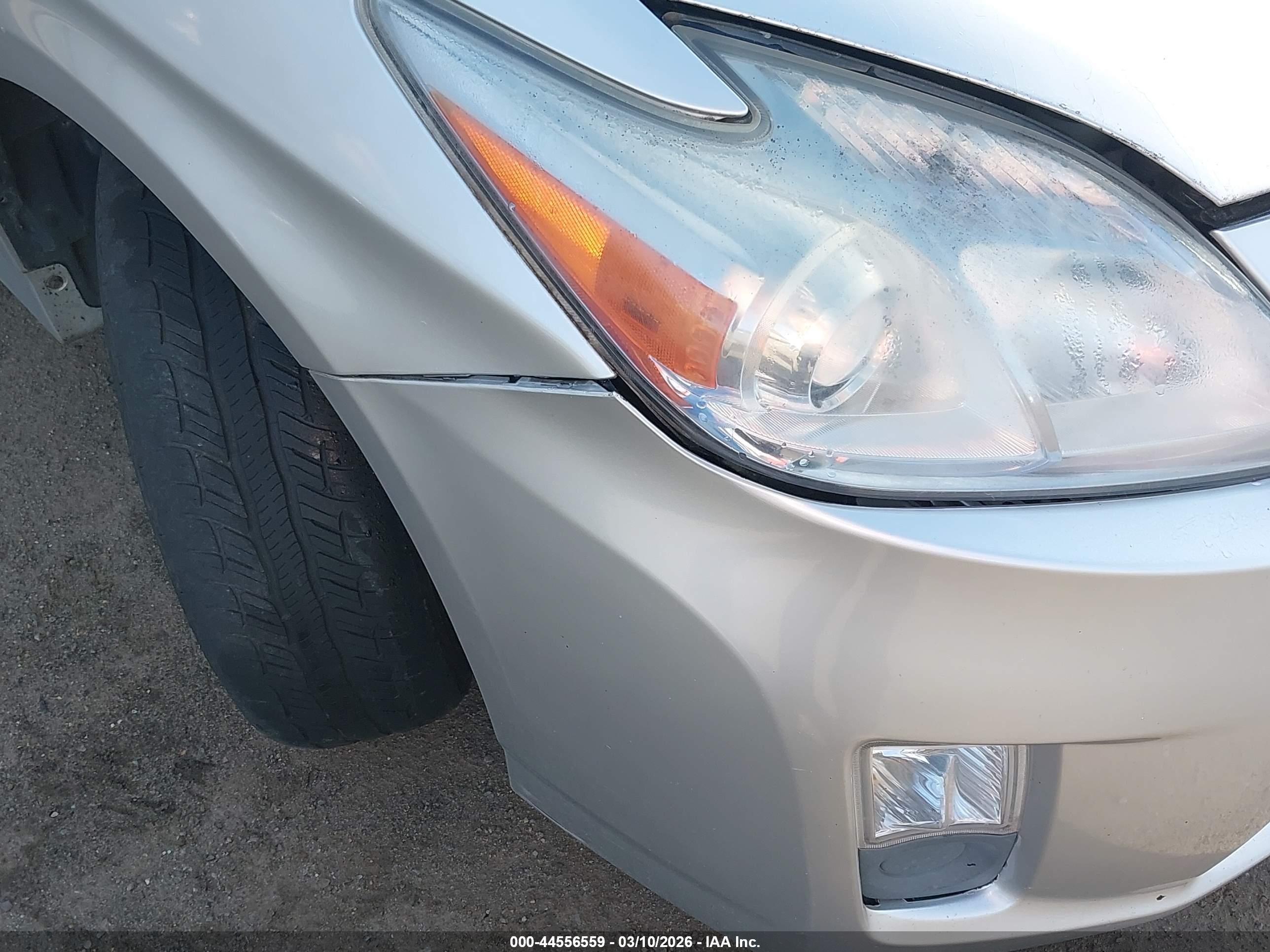 TOYOTA PRIUS image 6
