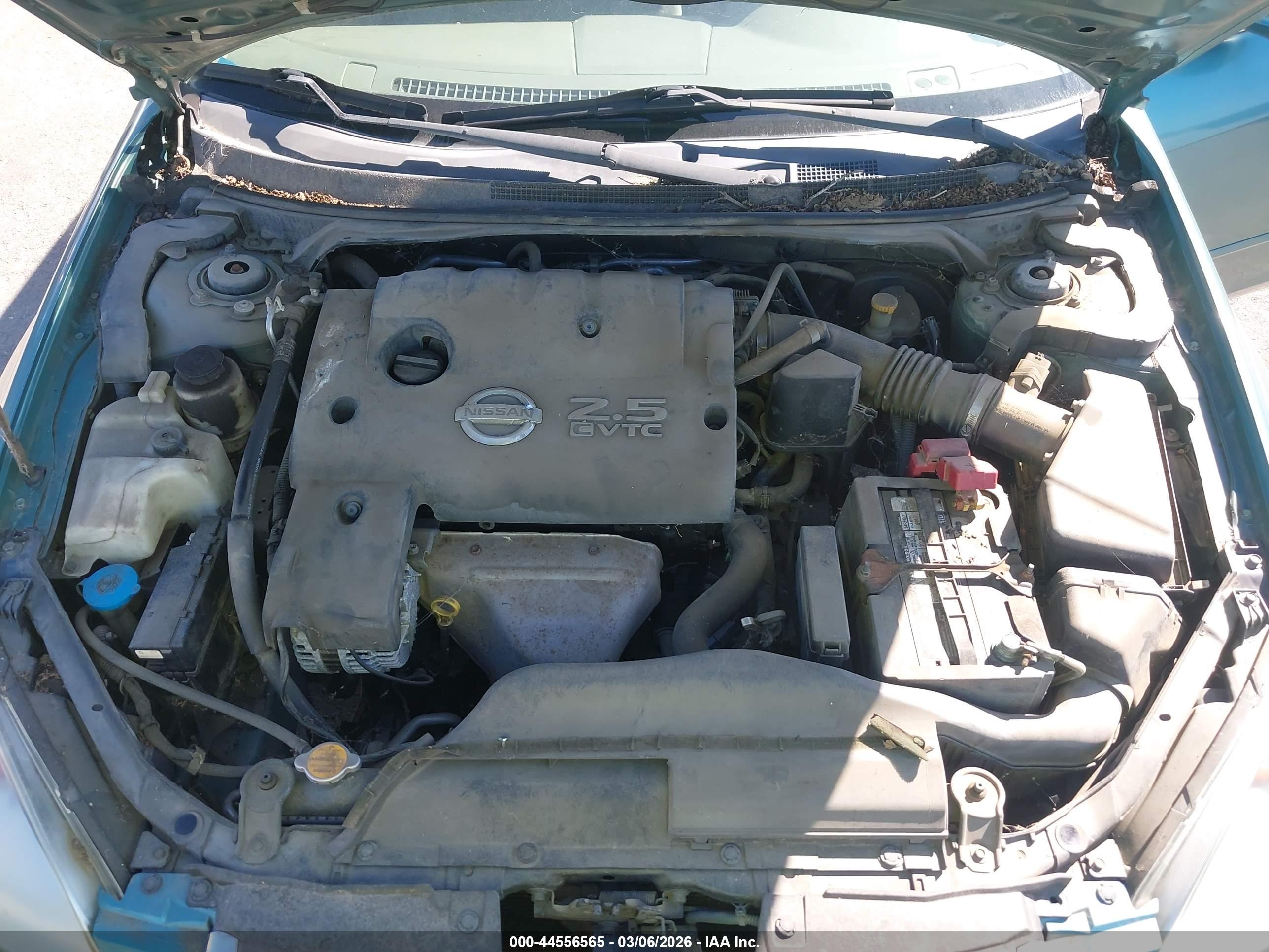 NISSAN ALTIMA image 10