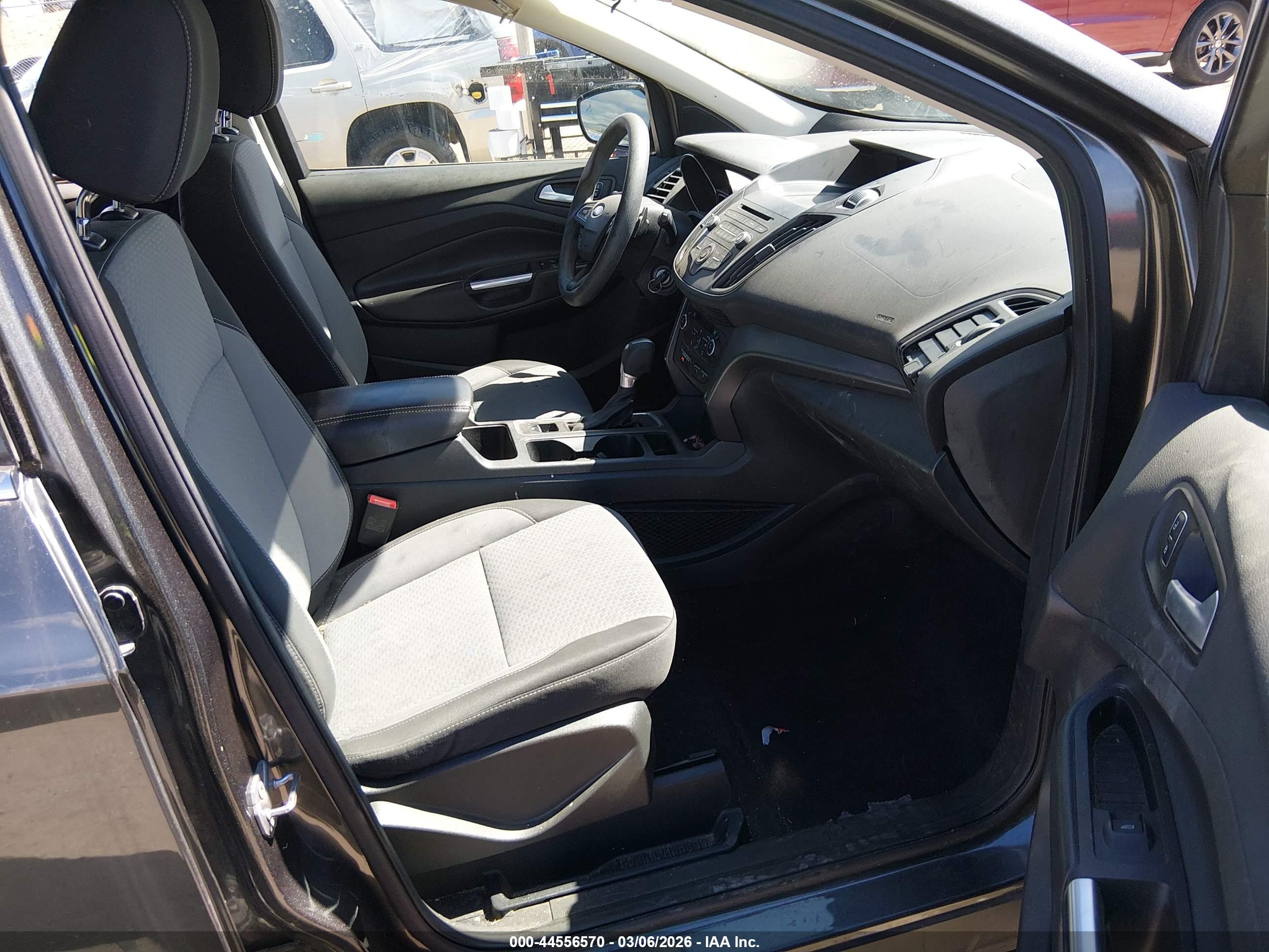 FORD ESCAPE image 5