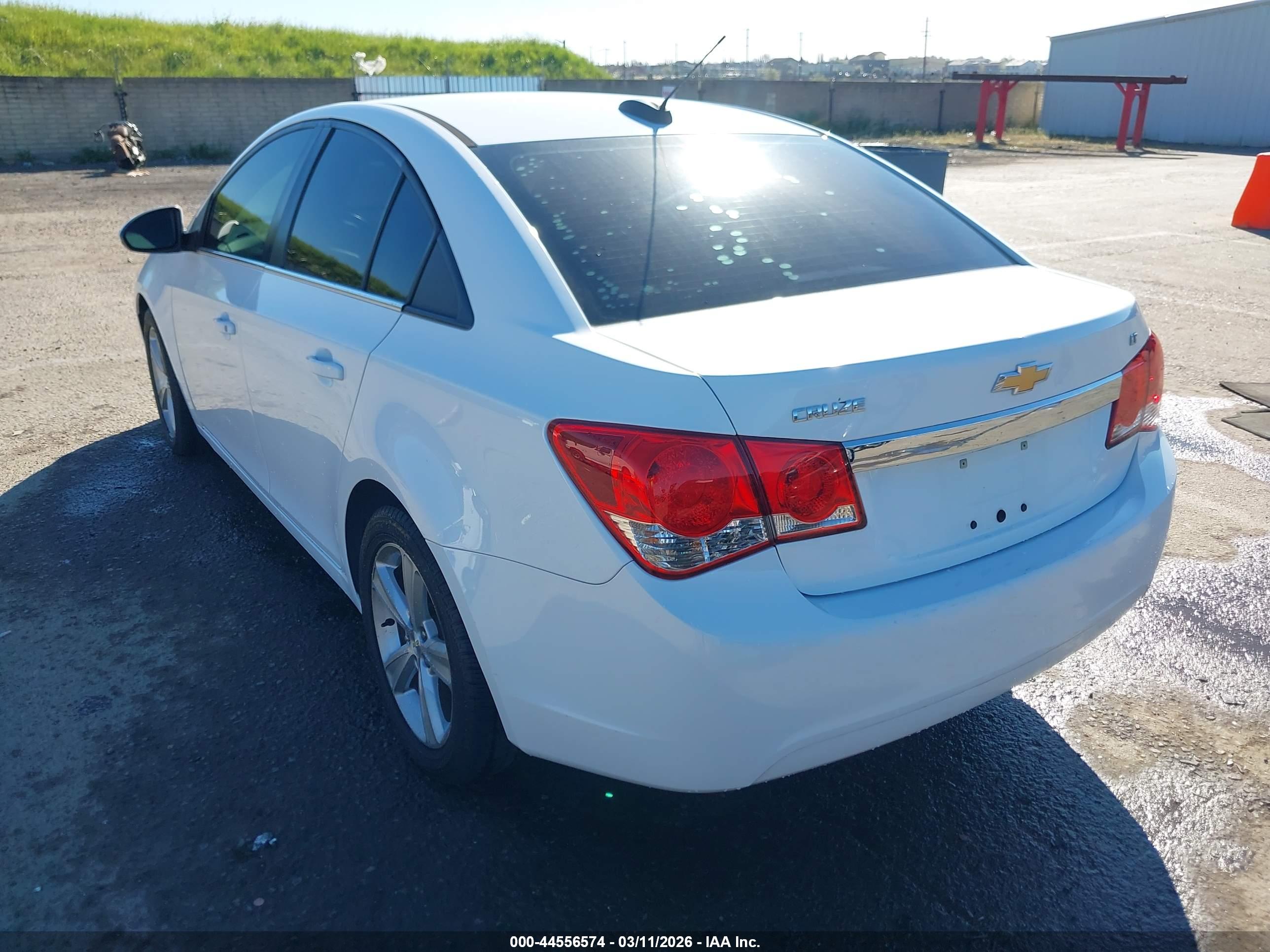 CHEVROLET CRUZE image 3