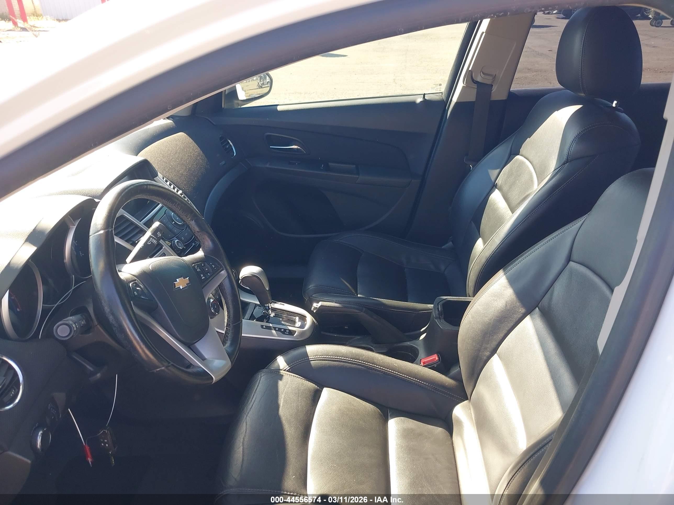 CHEVROLET CRUZE image 5