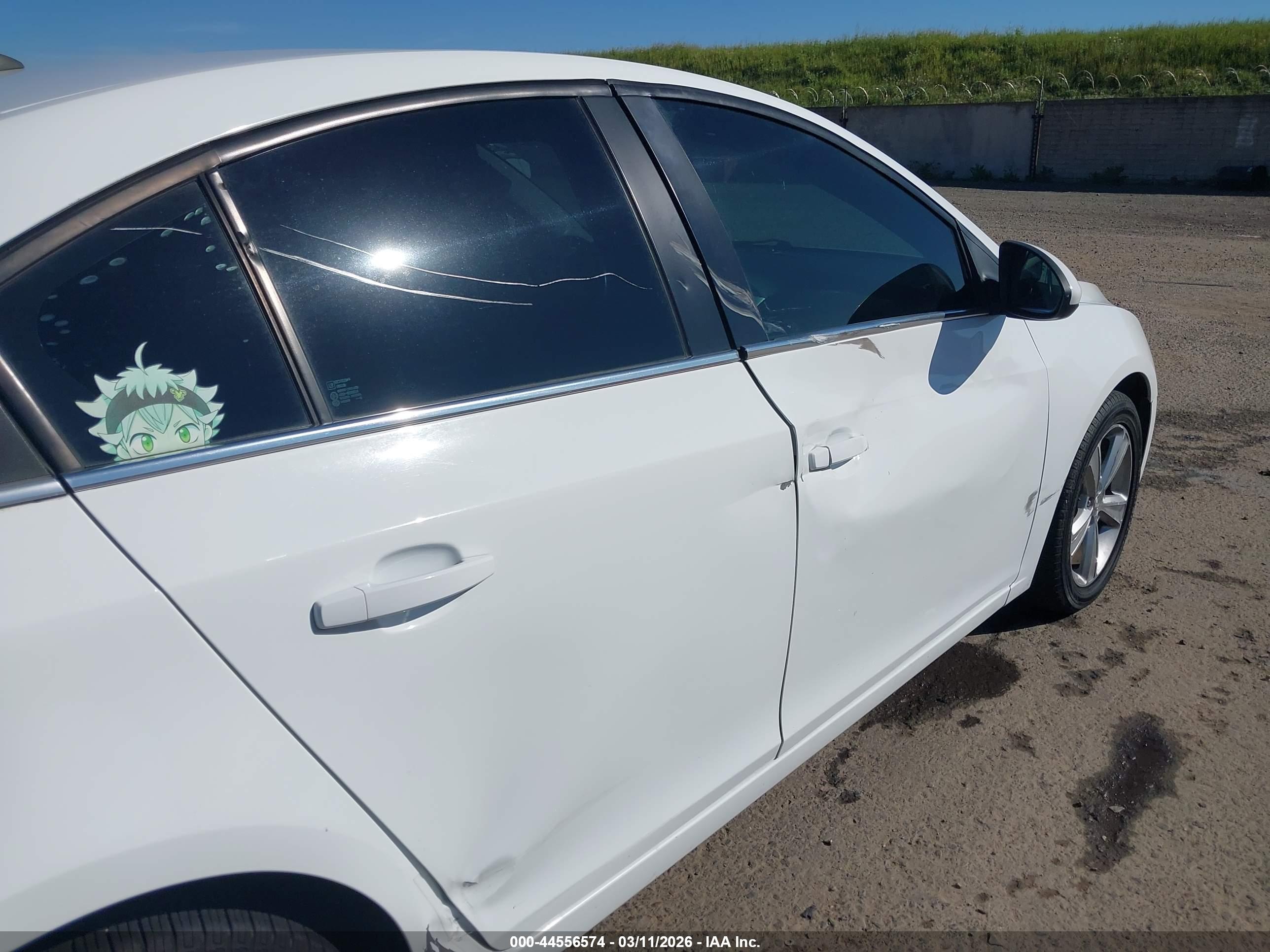 CHEVROLET CRUZE image 6