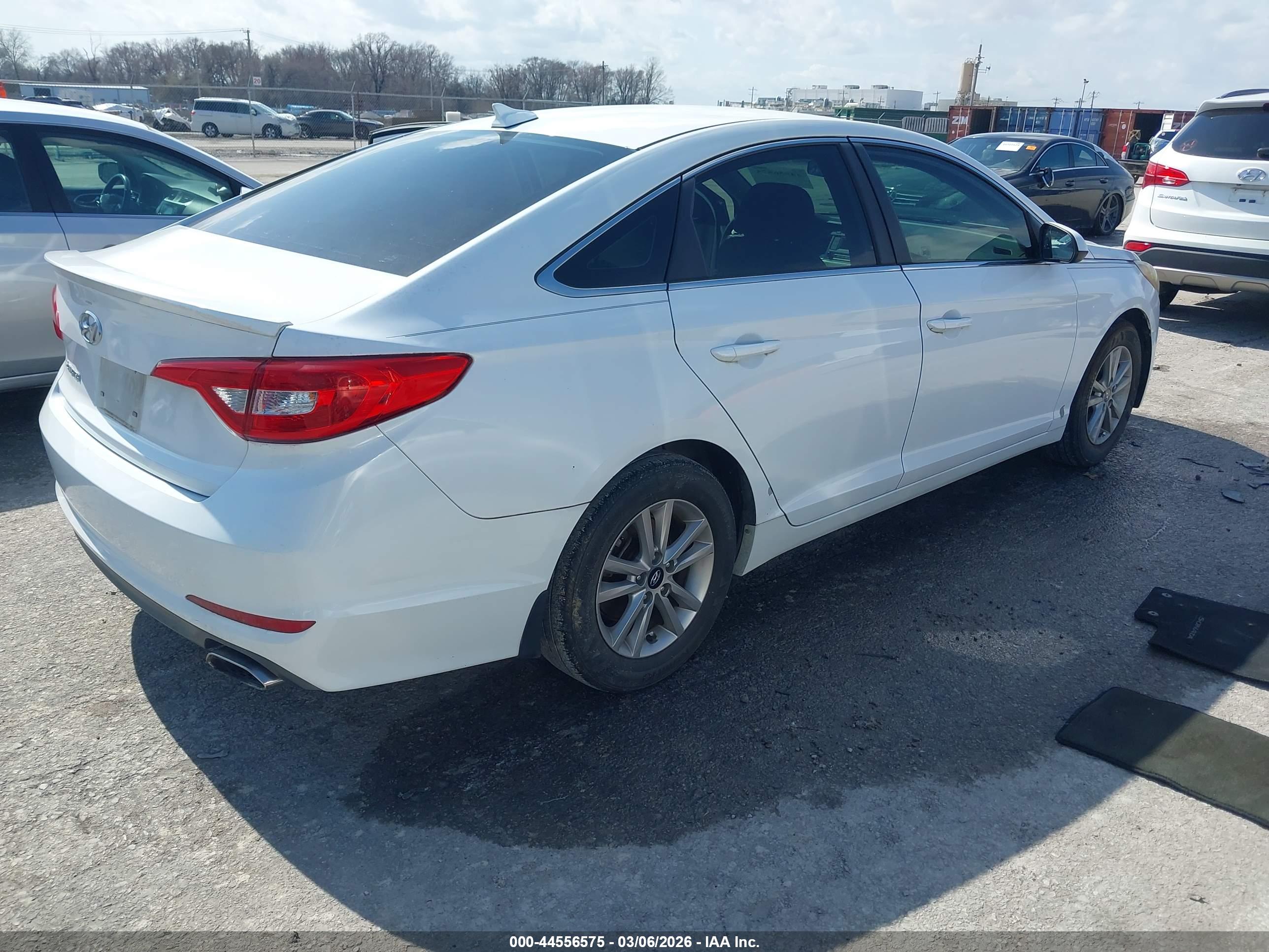 HYUNDAI SONATA image 4