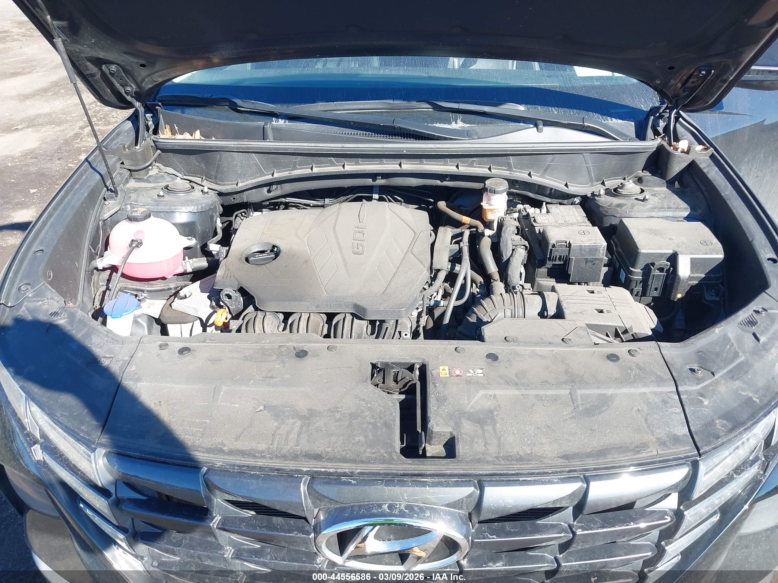 HYUNDAI TUCSON image 10