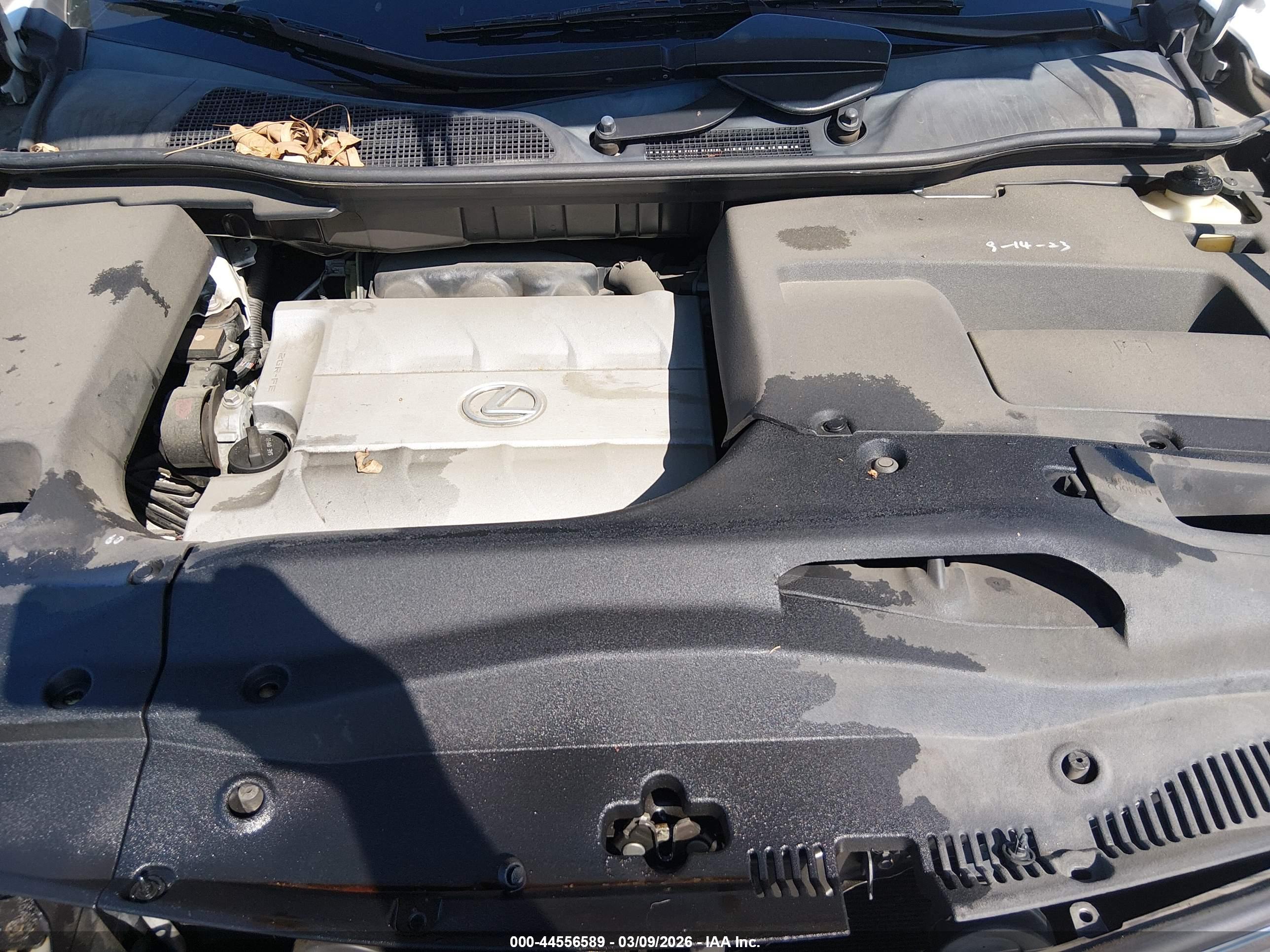 LEXUS RX image 10