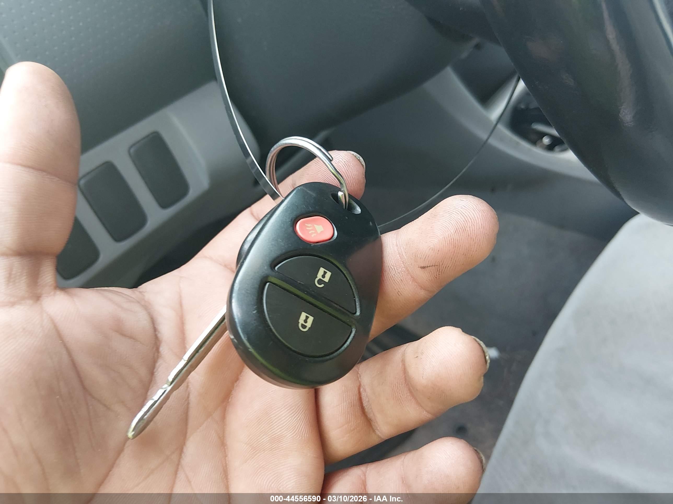 TOYOTA TACOMA image 11