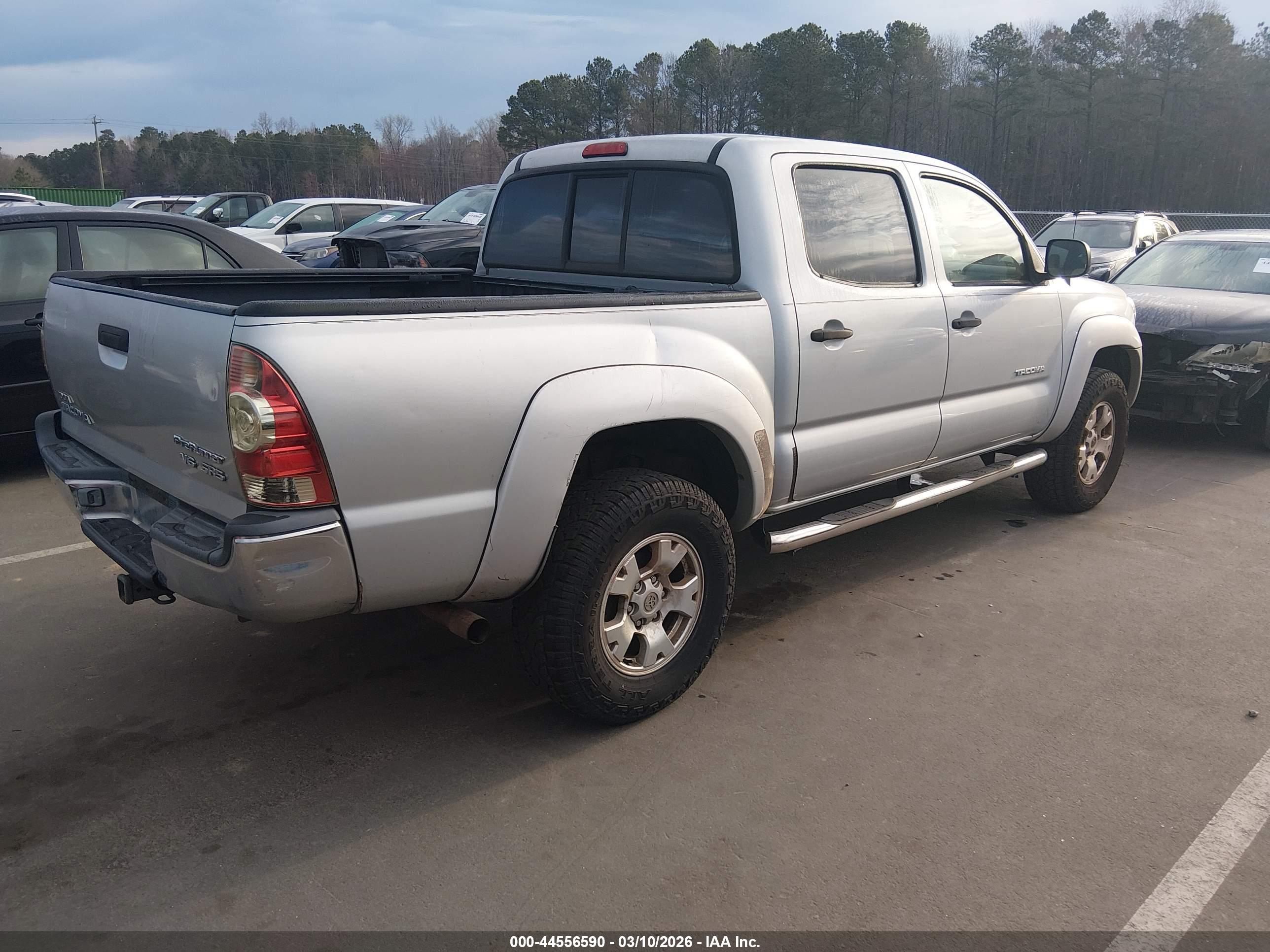 TOYOTA TACOMA image 4