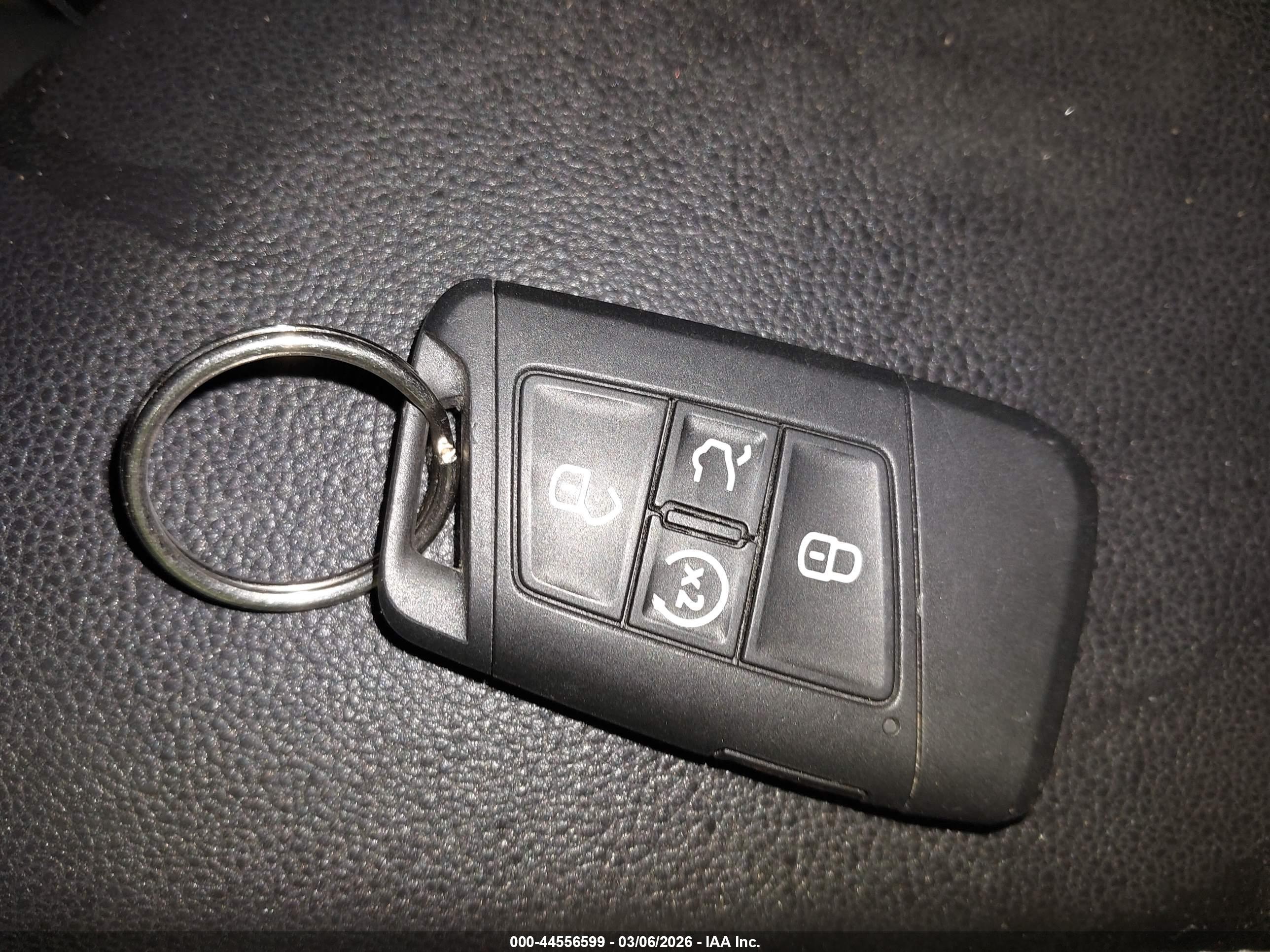 VOLKSWAGEN JETTA image 11