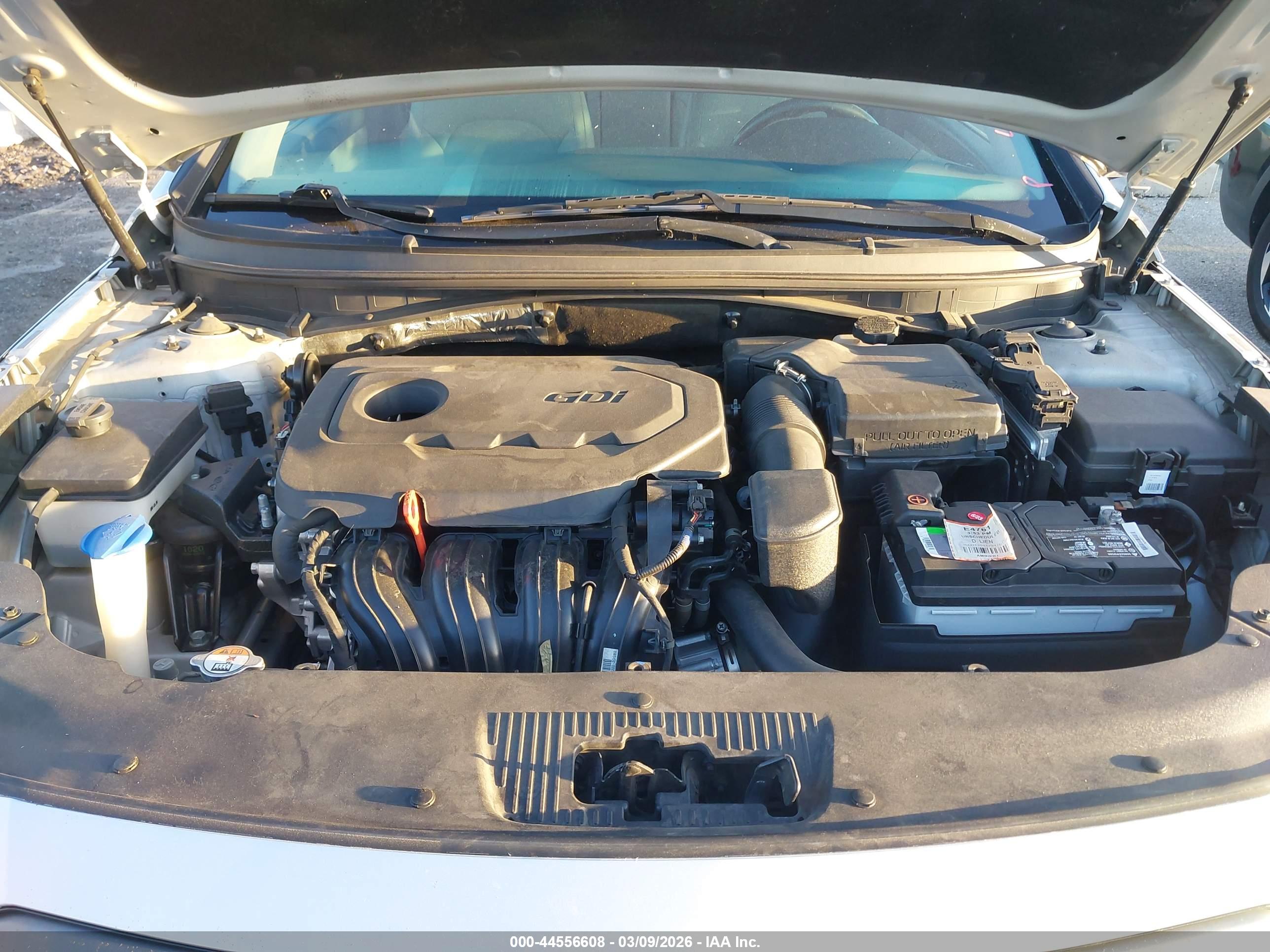 HYUNDAI SONATA image 10