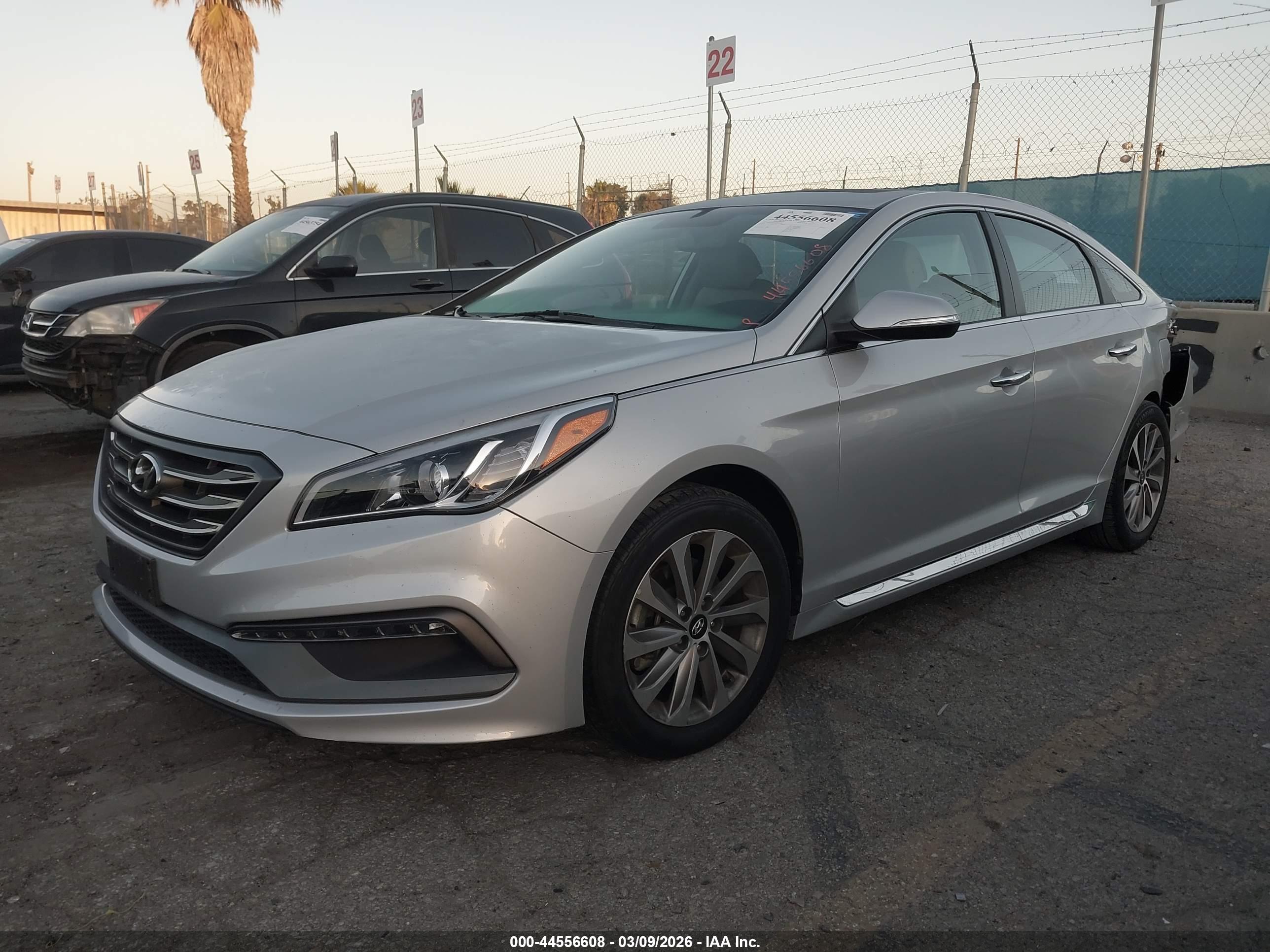 HYUNDAI SONATA image 2
