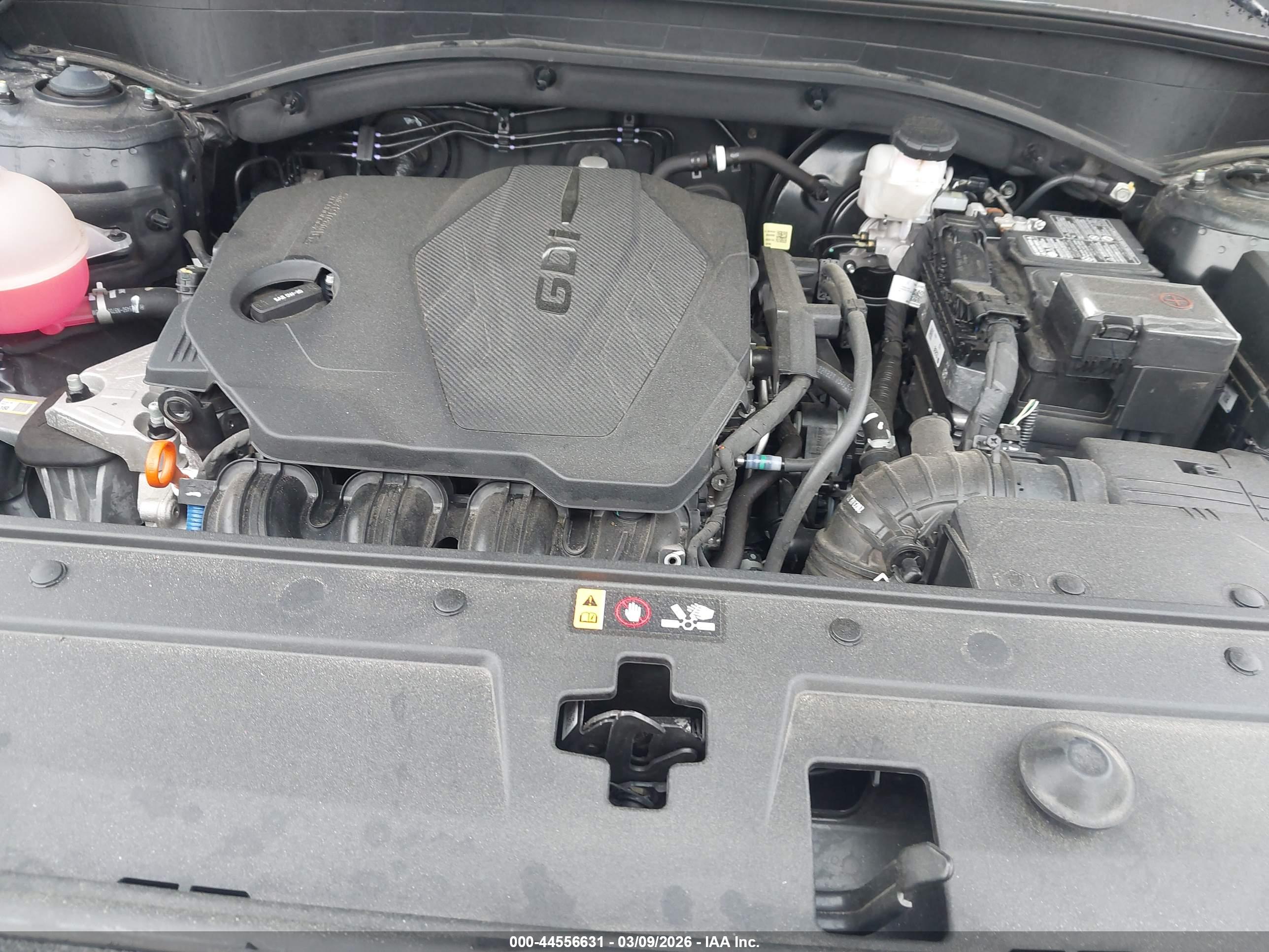 HYUNDAI SANTA image 10