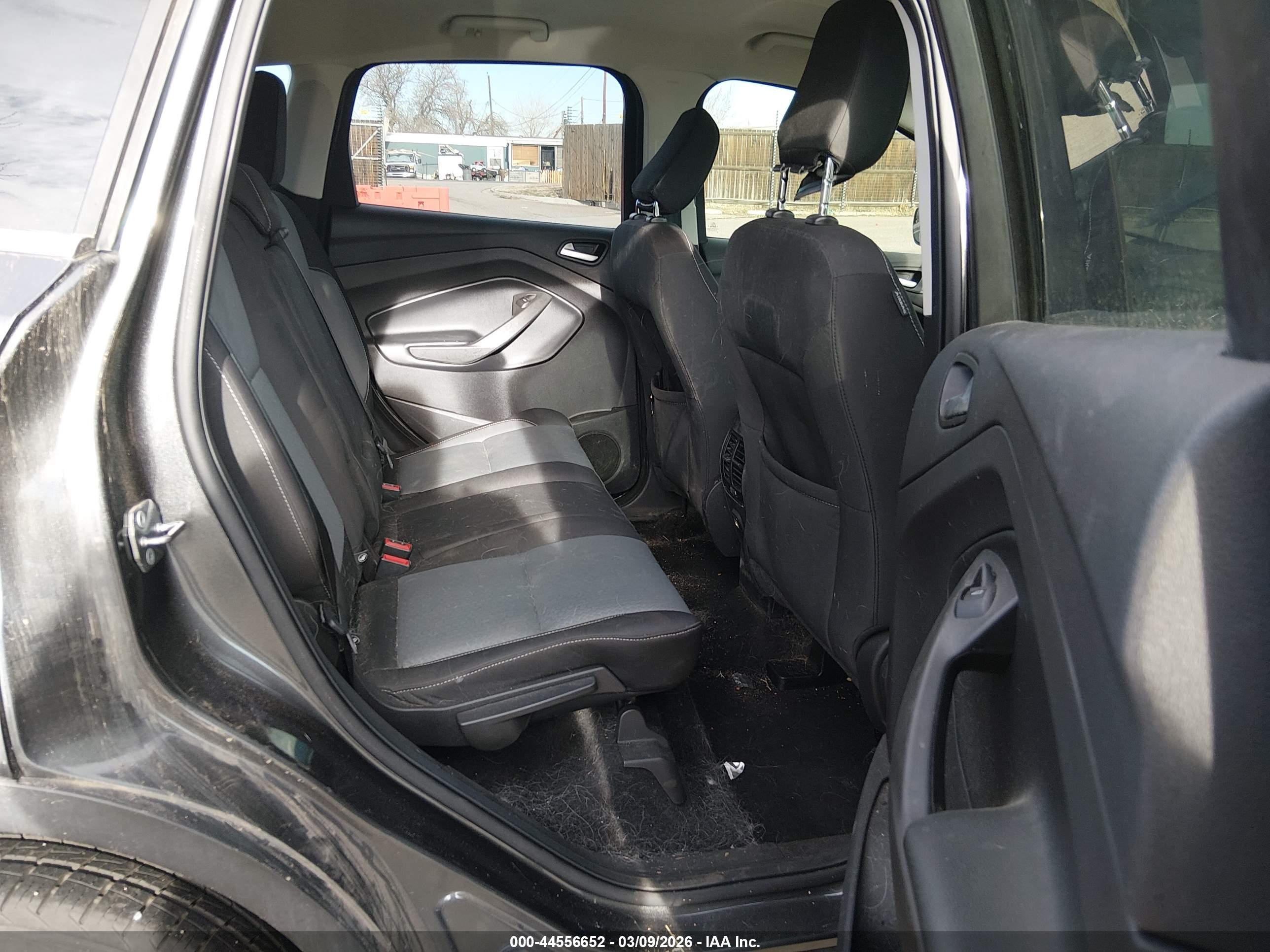FORD ESCAPE image 8