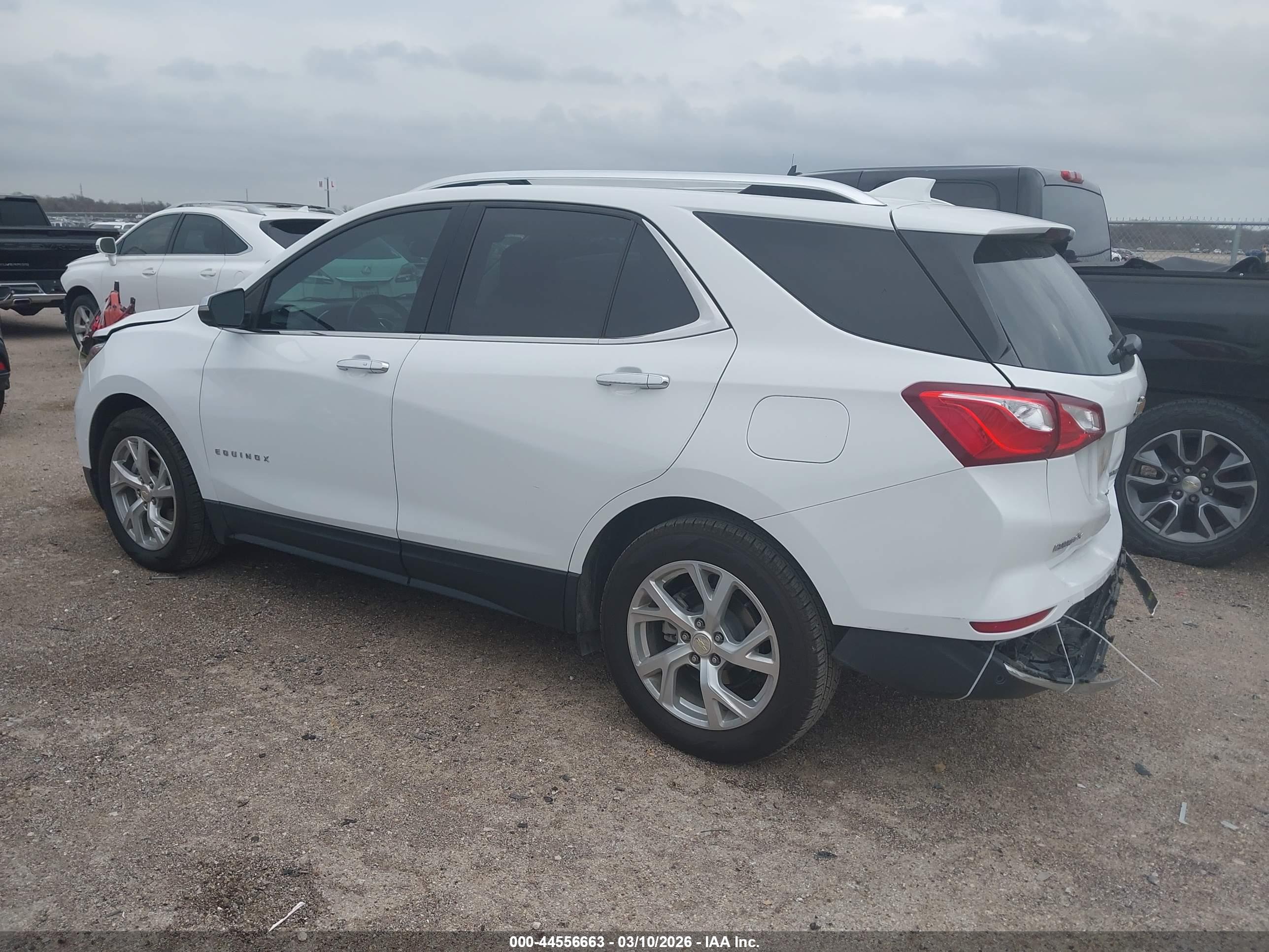 CHEVROLET EQUINOX image 3