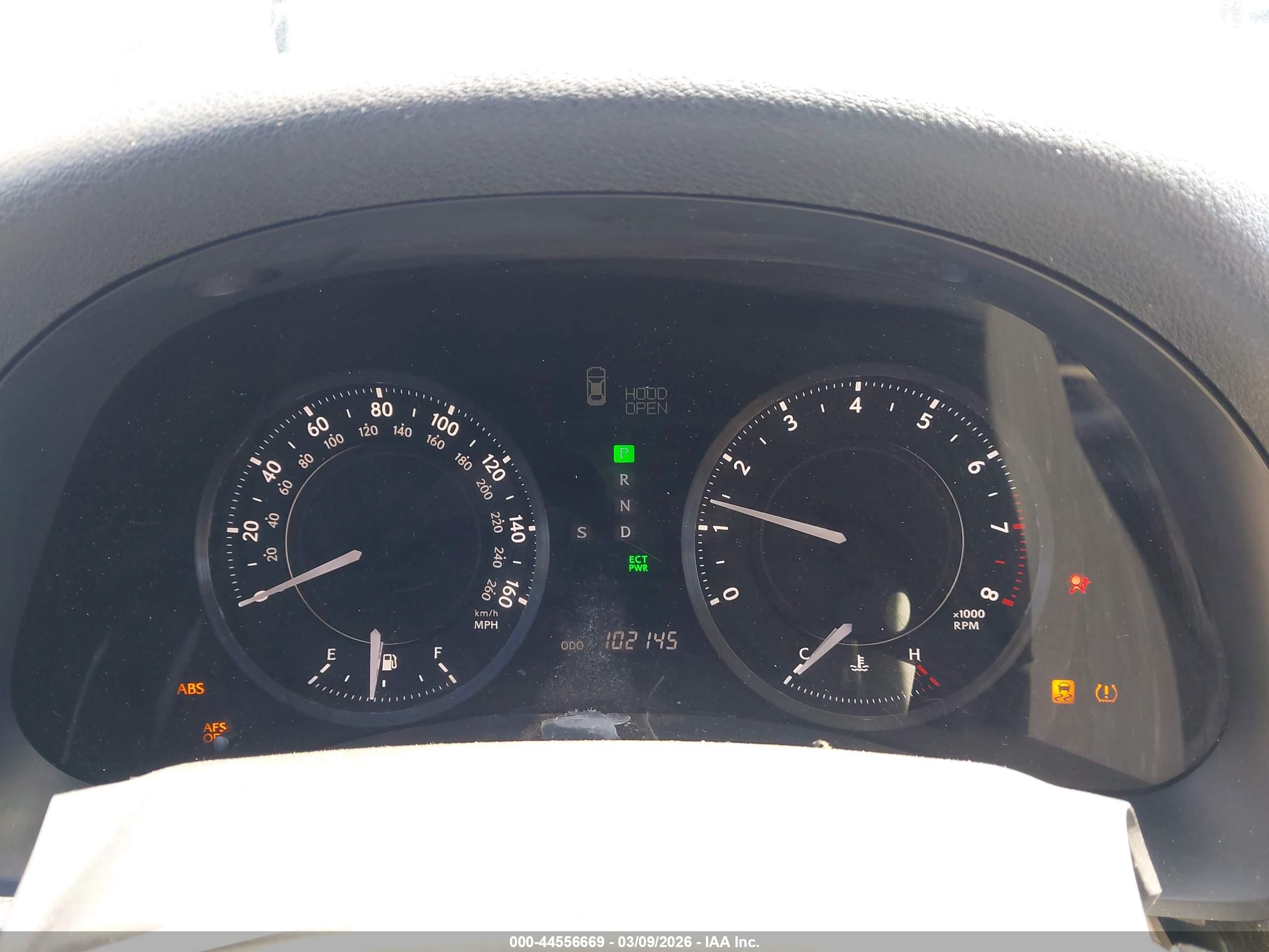 LEXUS IS image 7