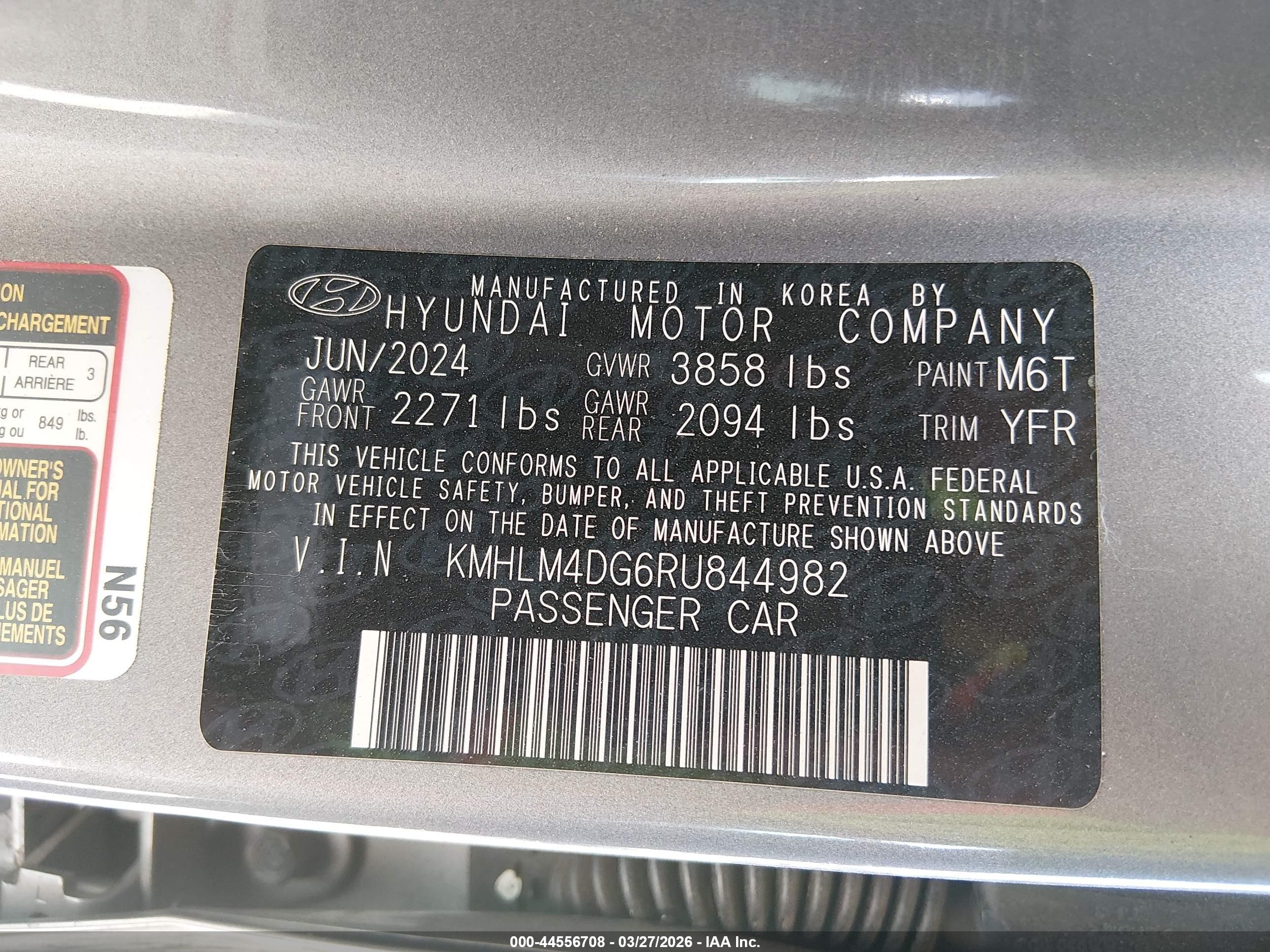HYUNDAI ELANTRA image 9