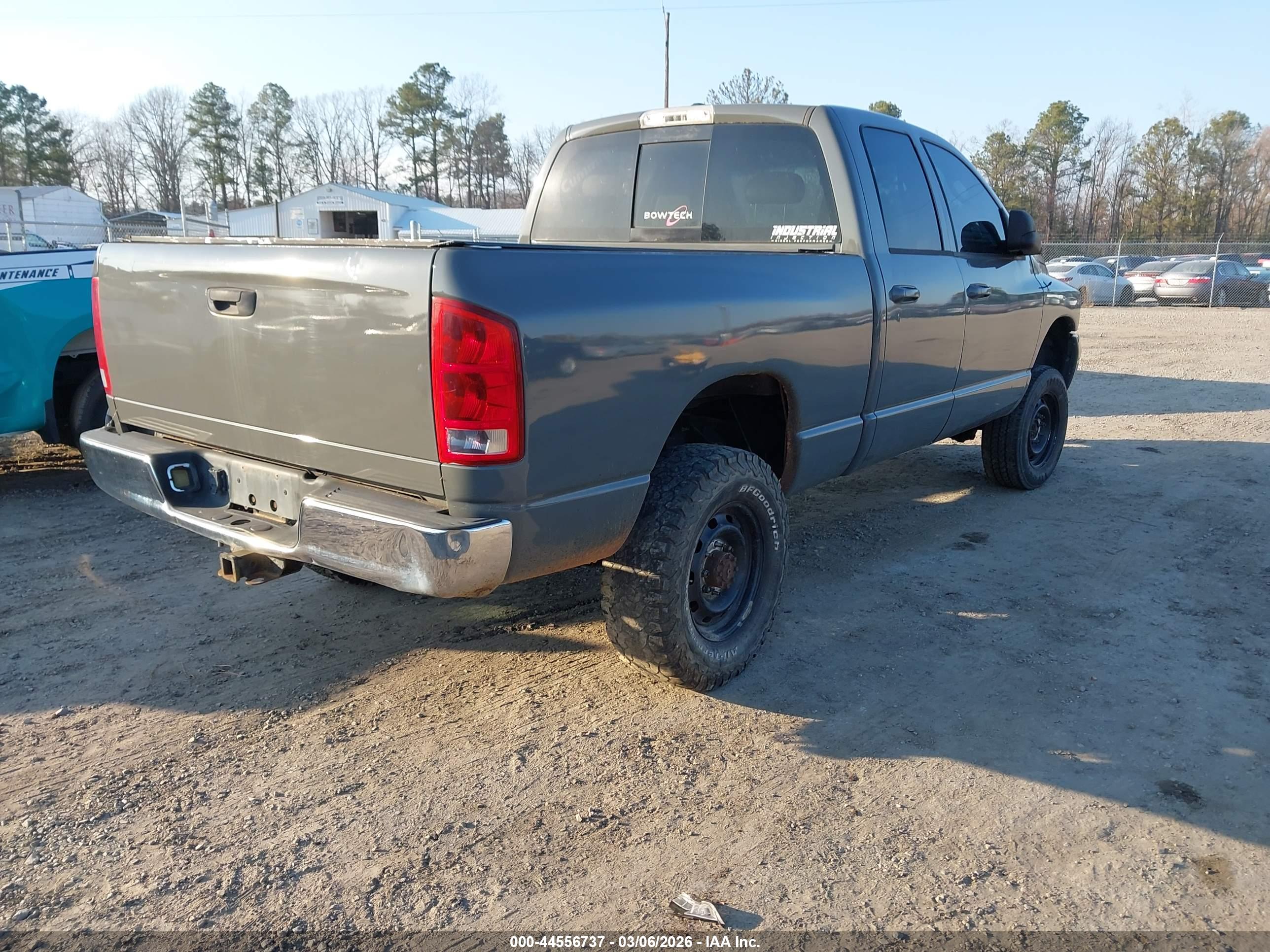 DODGE RAM image 4