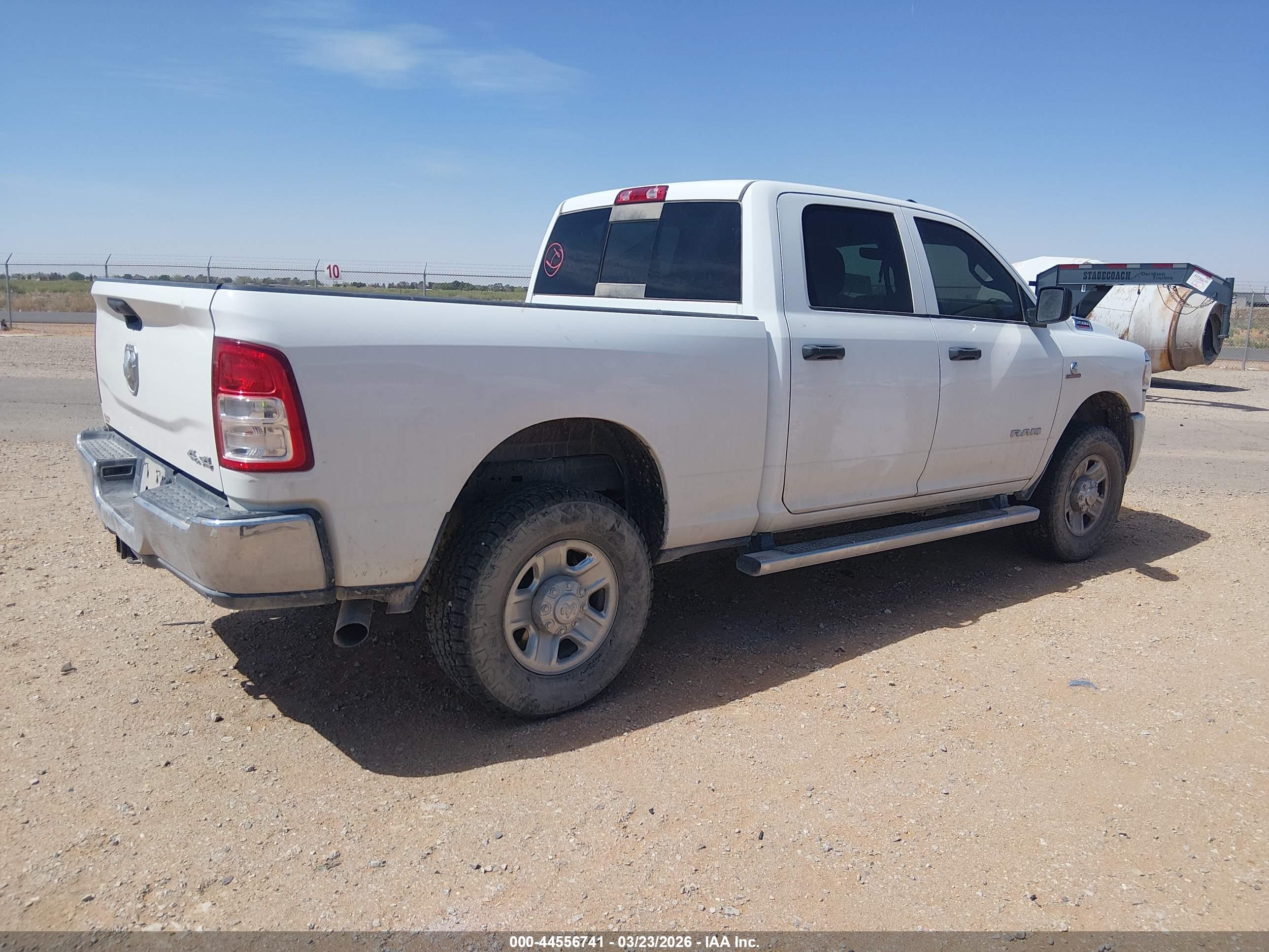 RAM 2500 image 4