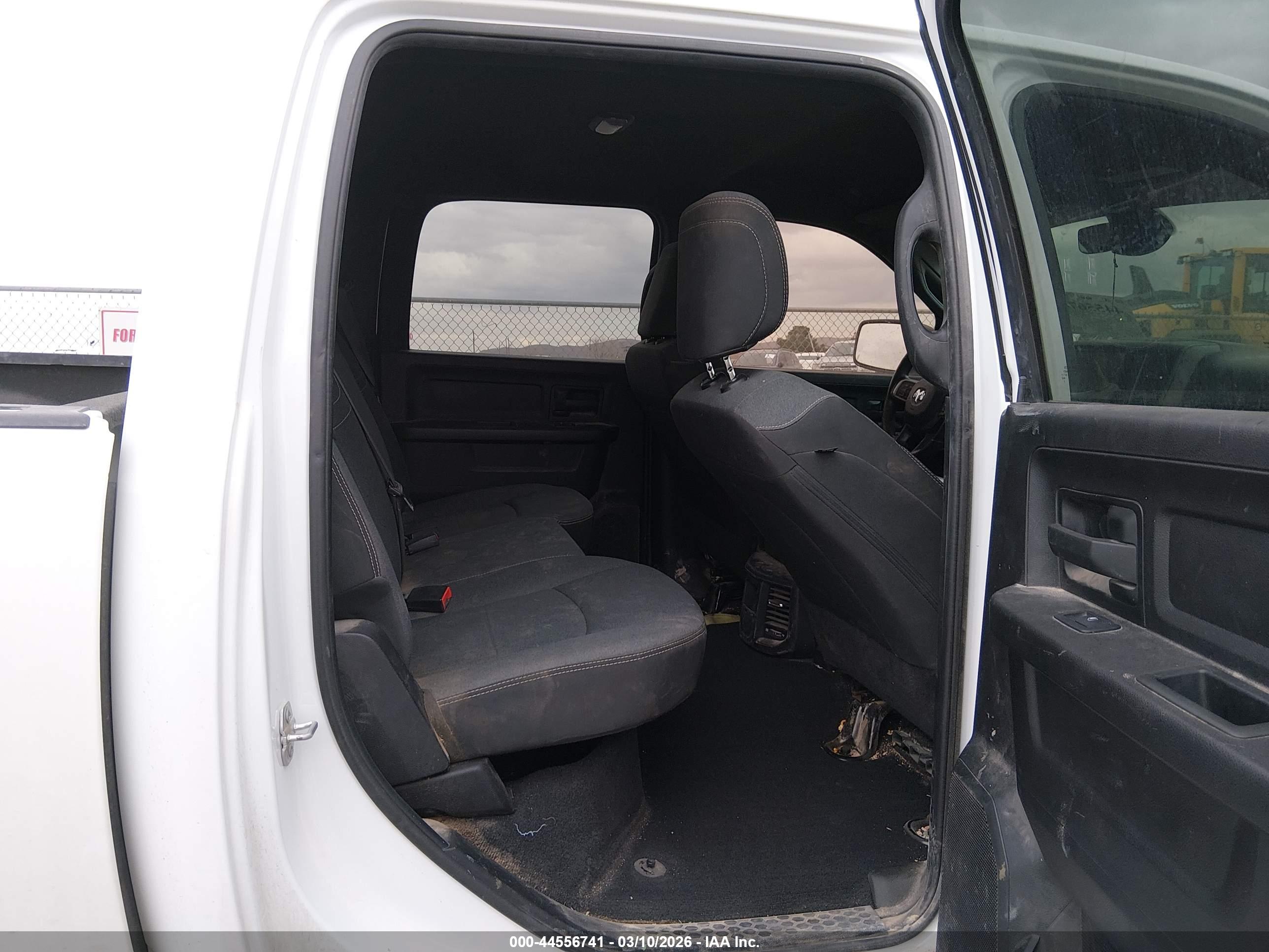 RAM 2500 image 8