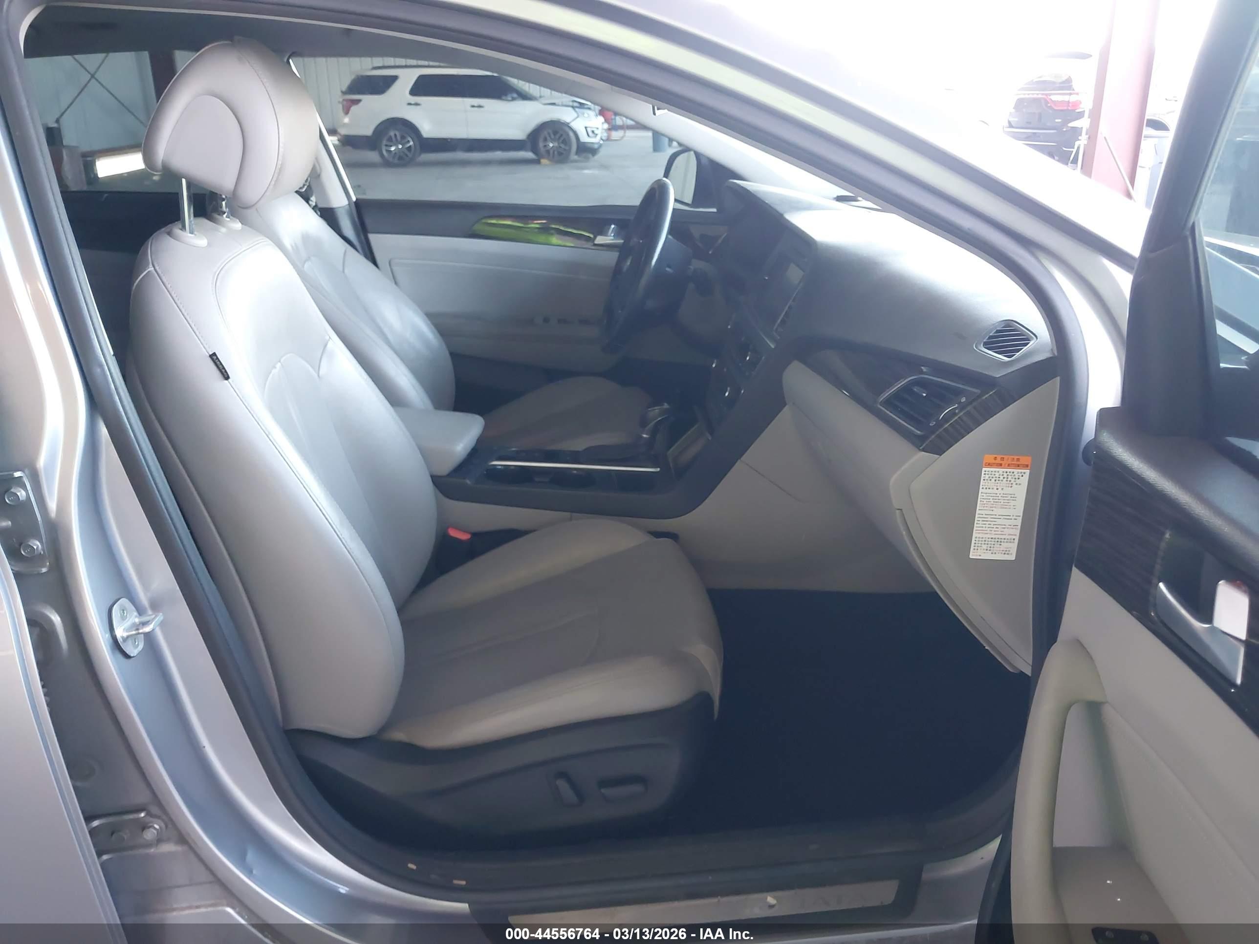 HYUNDAI SONATA image 5
