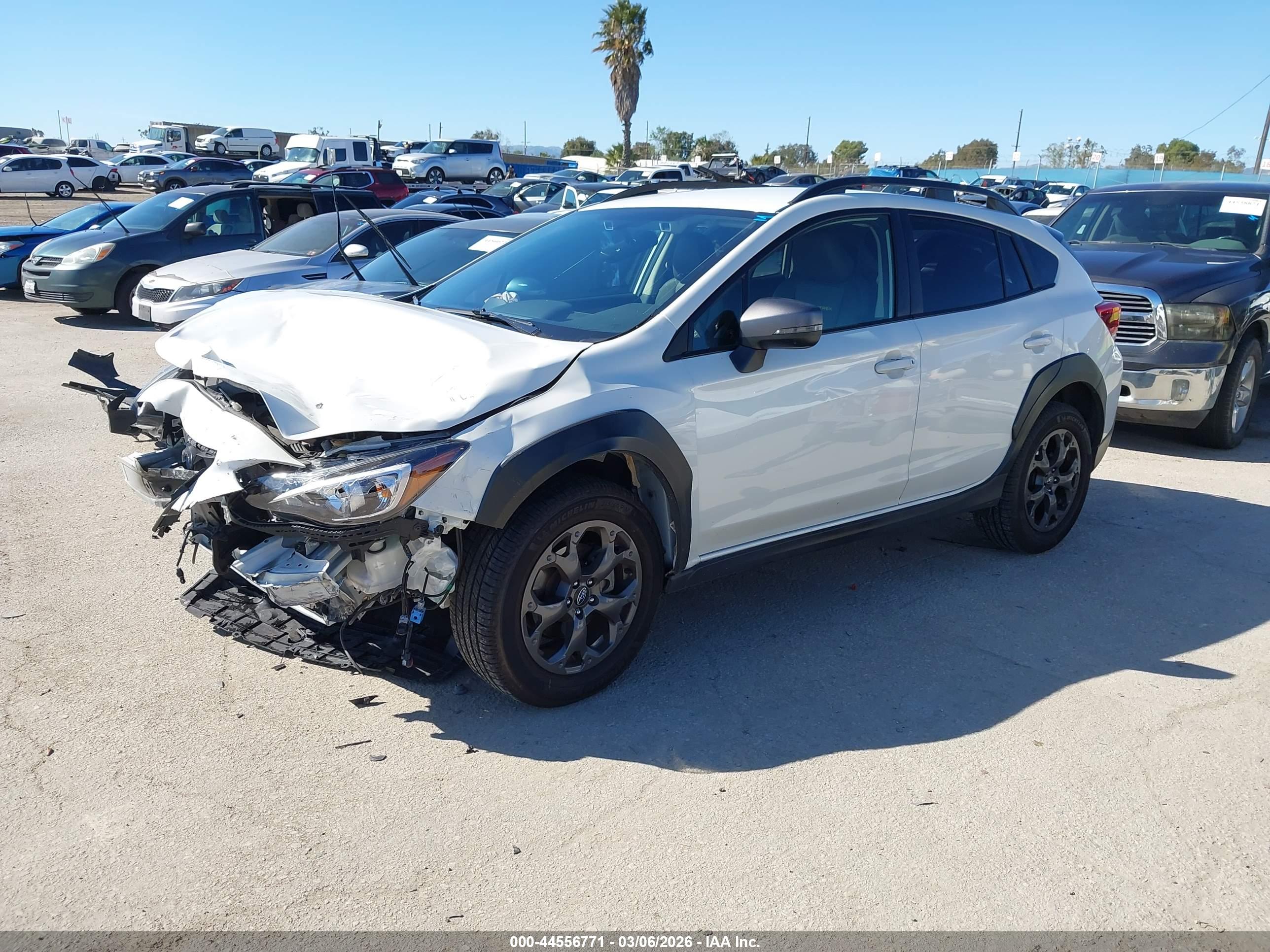 SUBARU CROSSTREK image 2