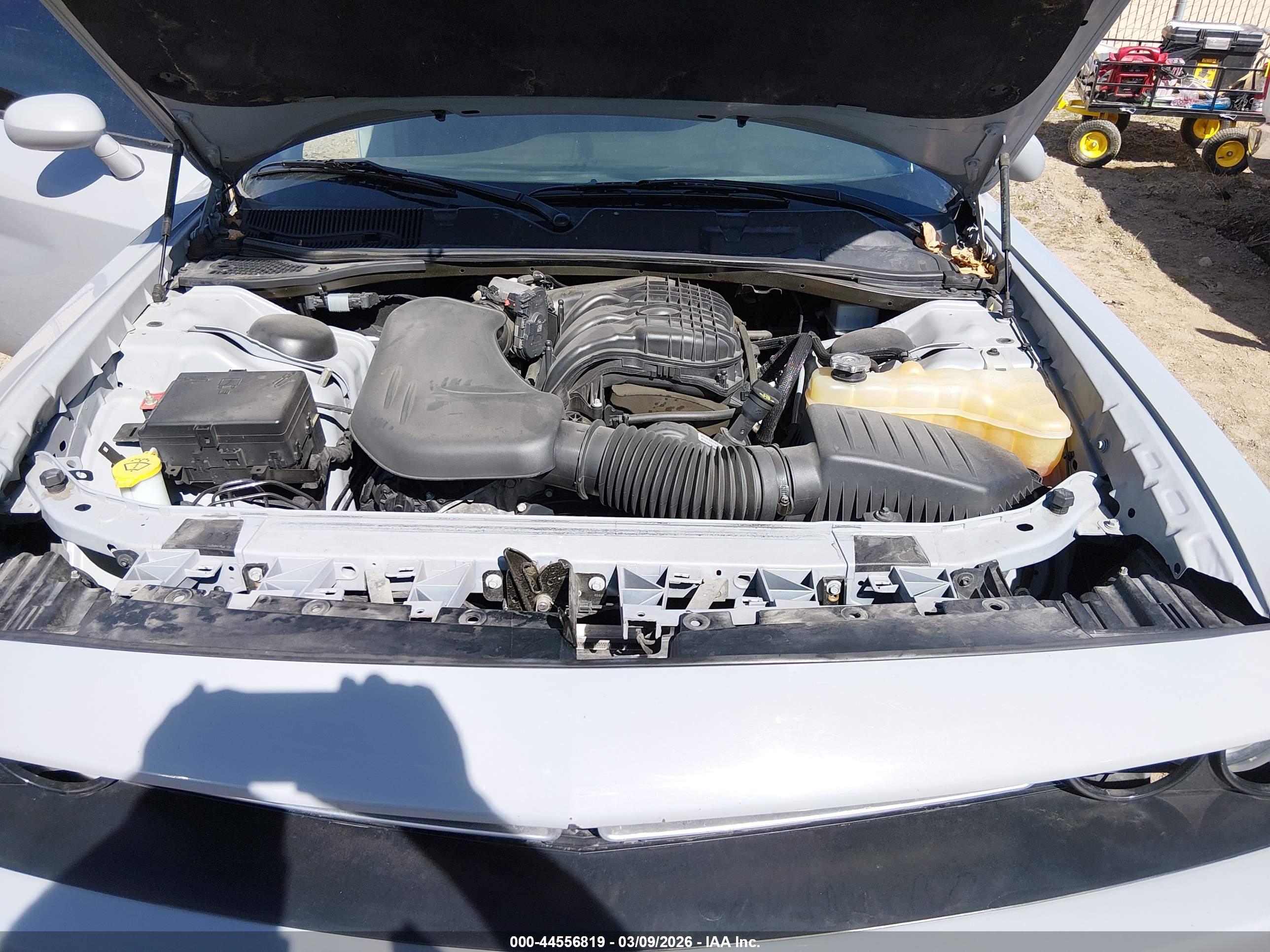DODGE CHALLENGER image 10