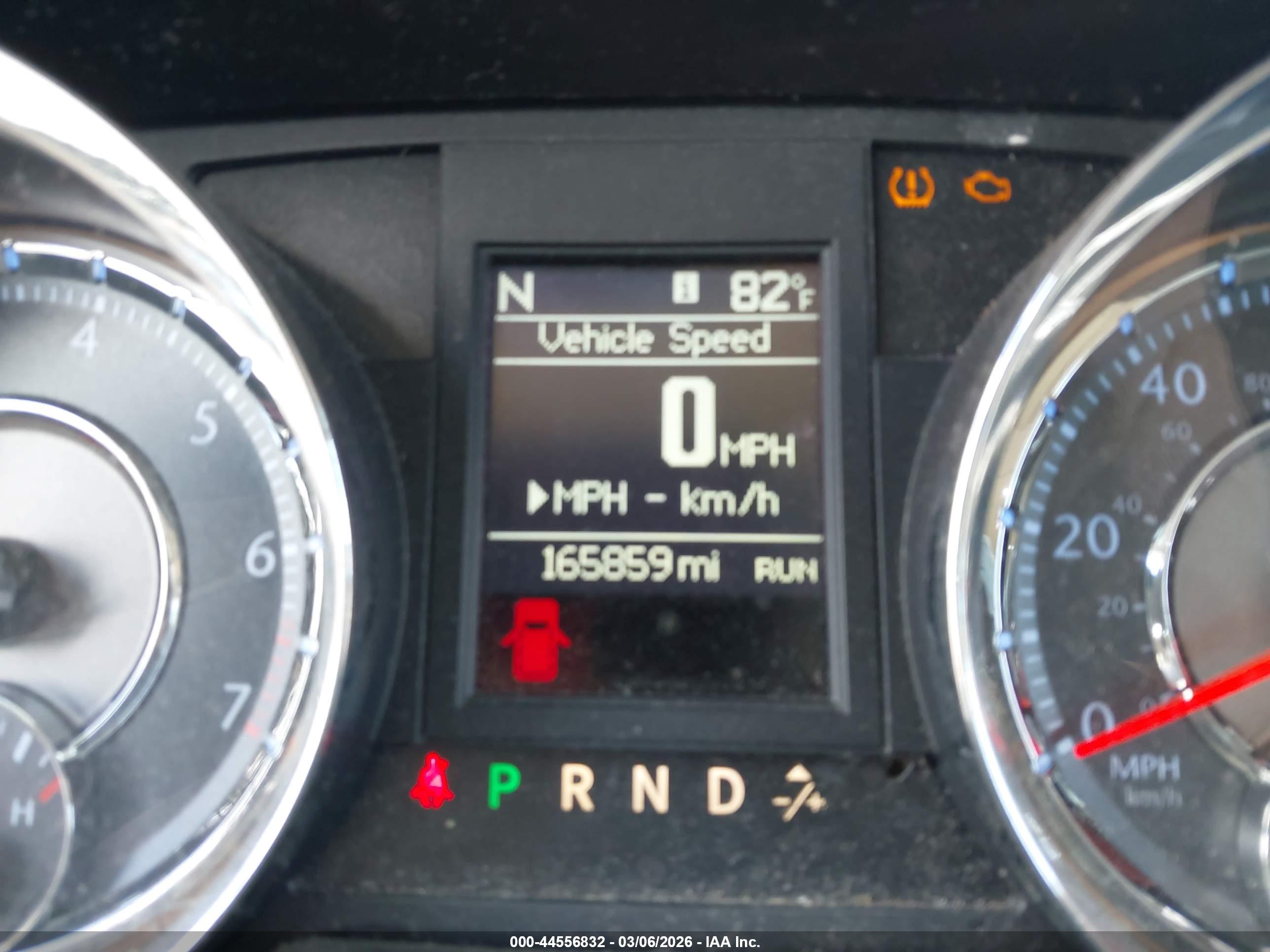 CHRYSLER TOWN image 7