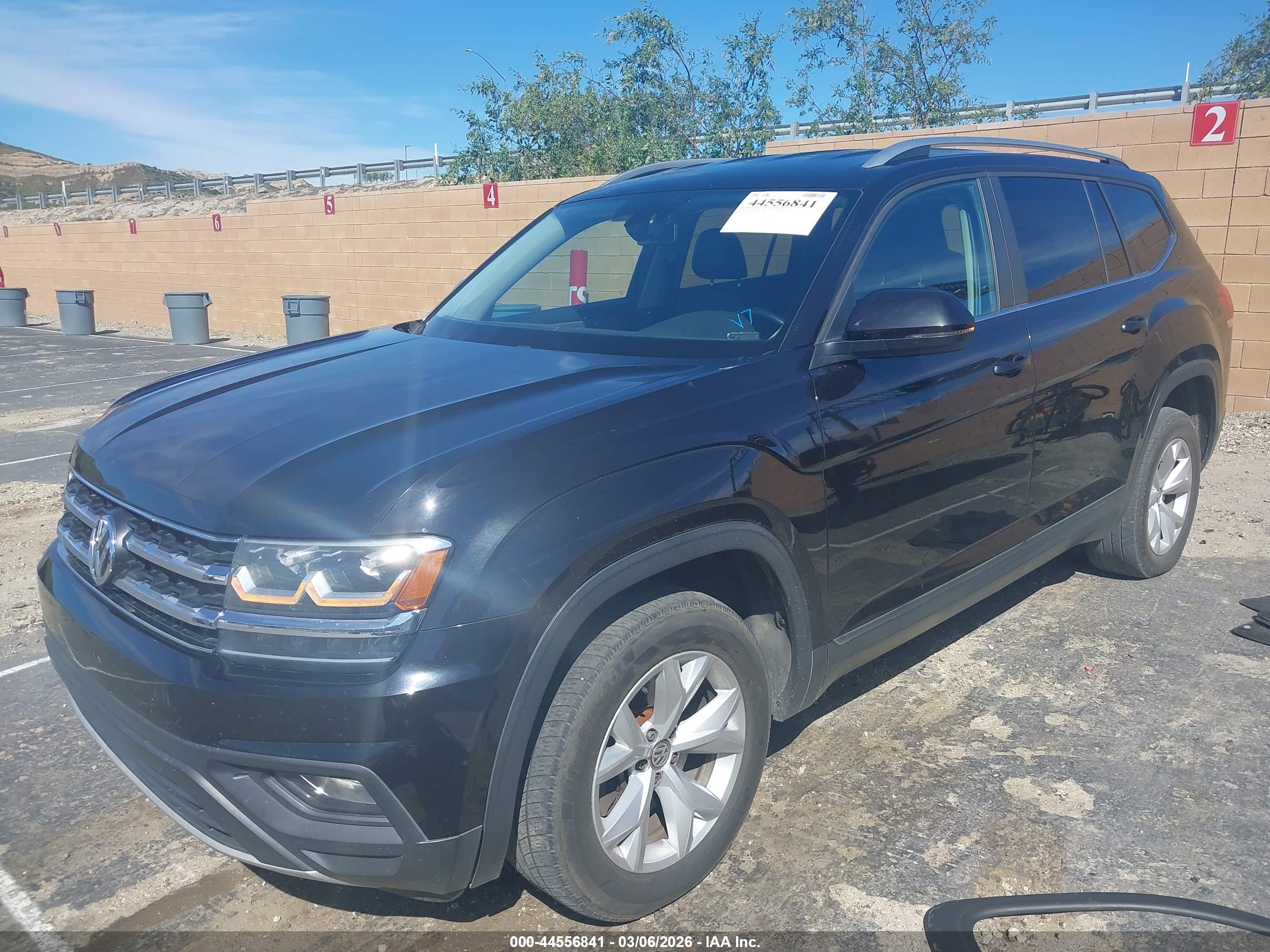 VOLKSWAGEN ATLAS image 2