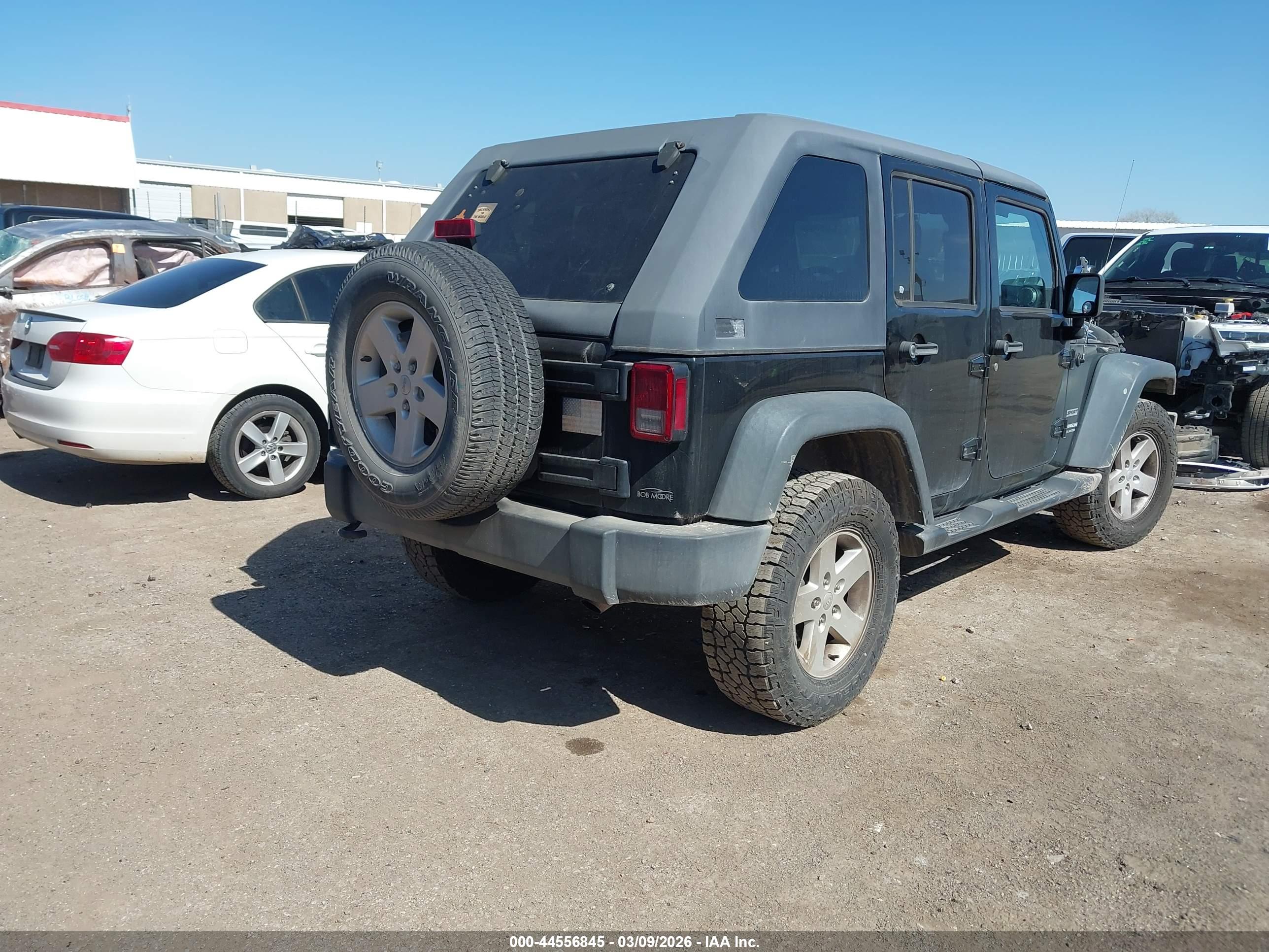 JEEP WRANGLER image 4