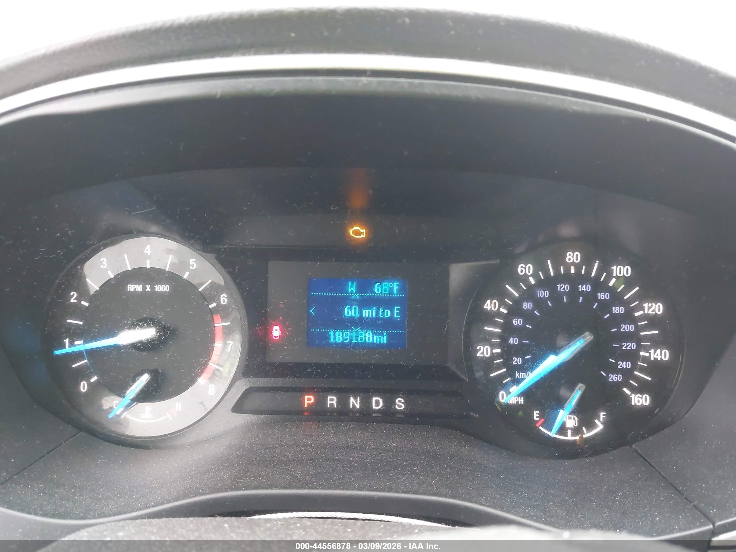 FORD FUSION image 7