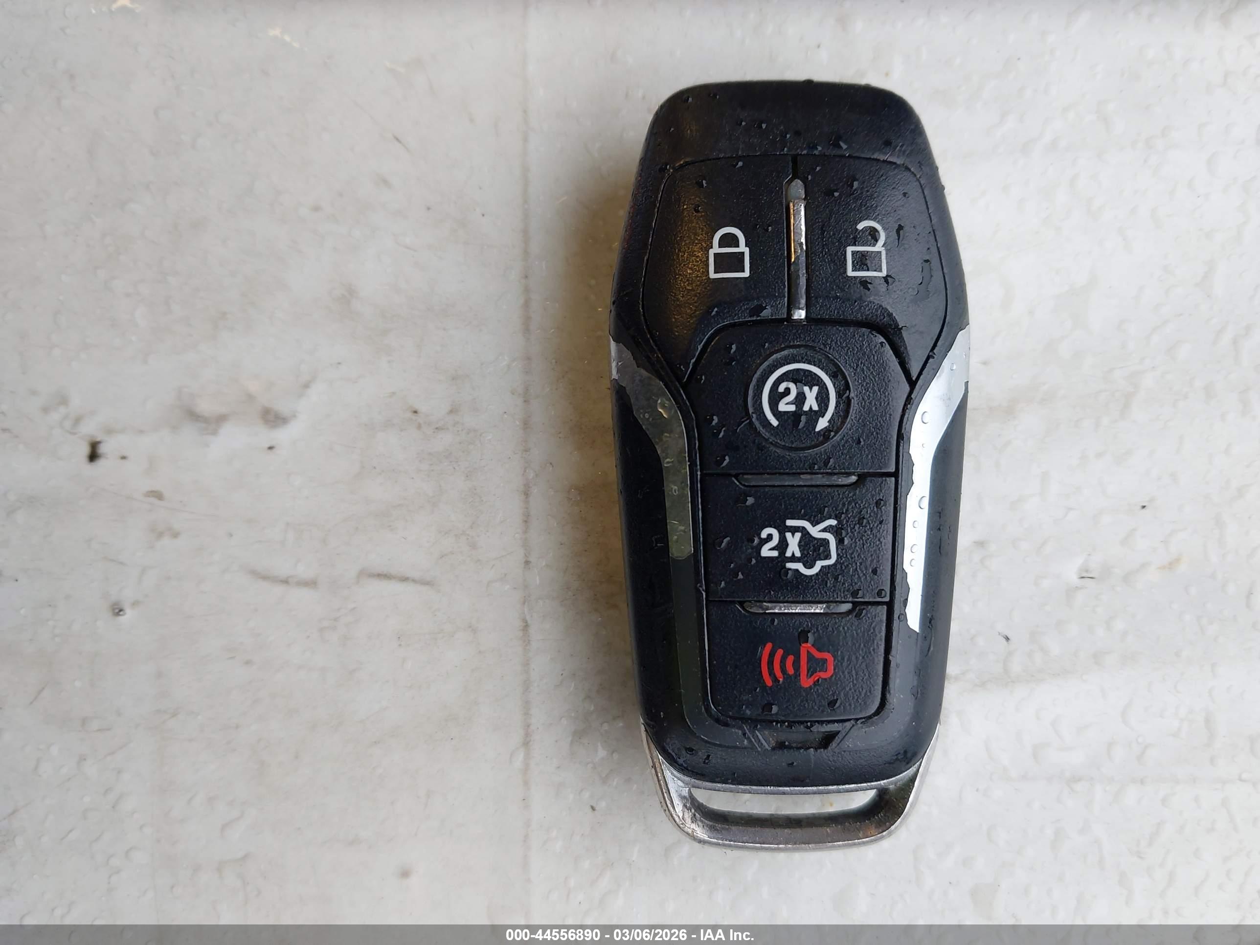 FORD EDGE image 11
