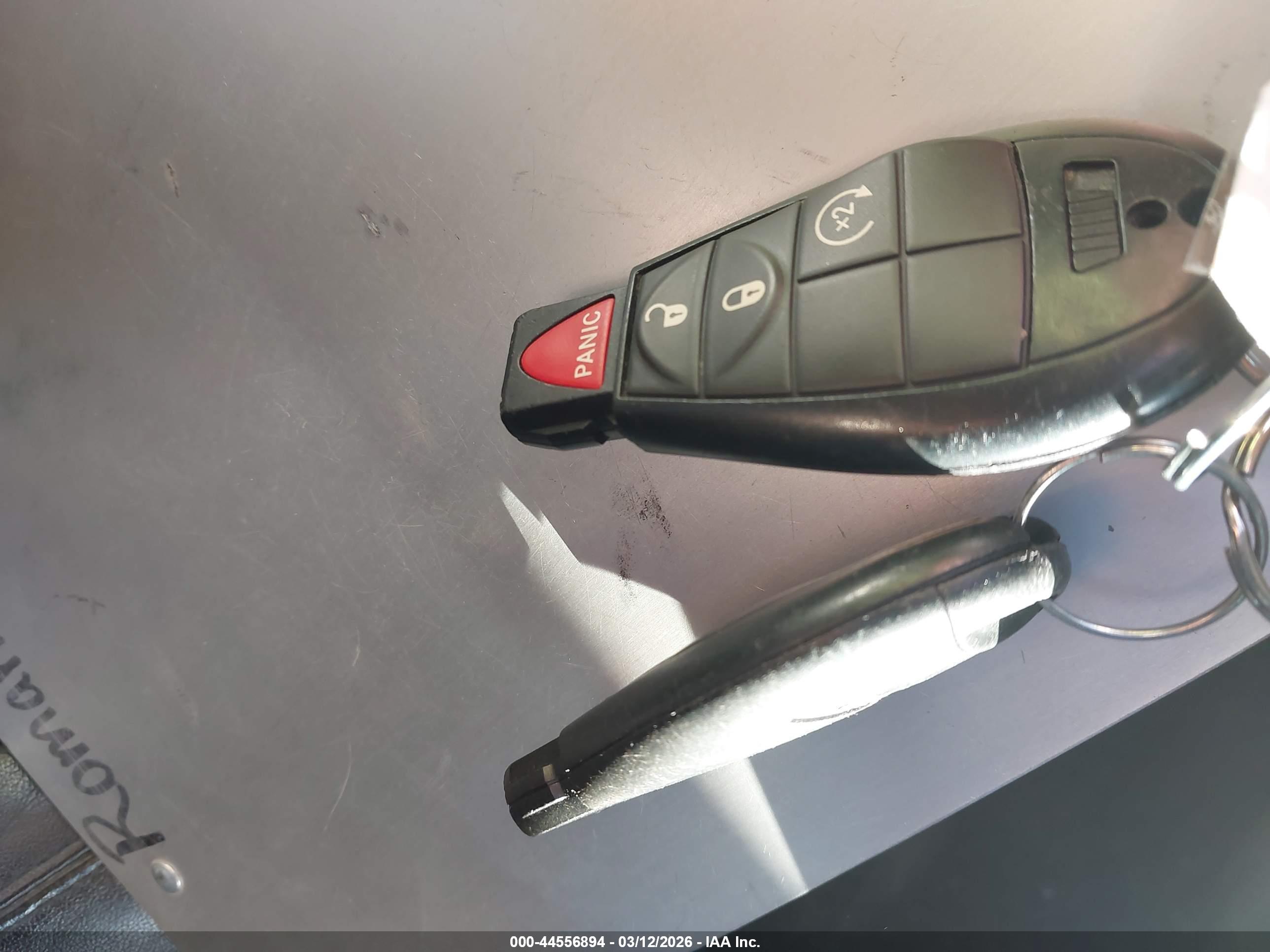 JEEP GRAND image 11