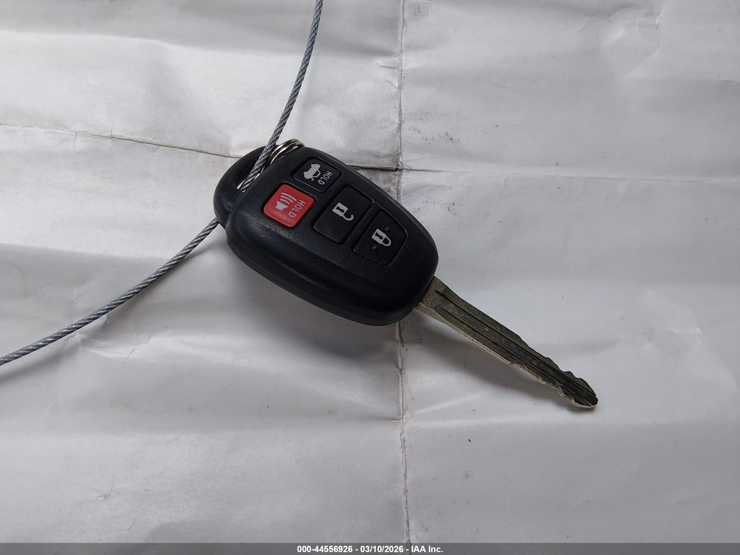 TOYOTA COROLLA image 11
