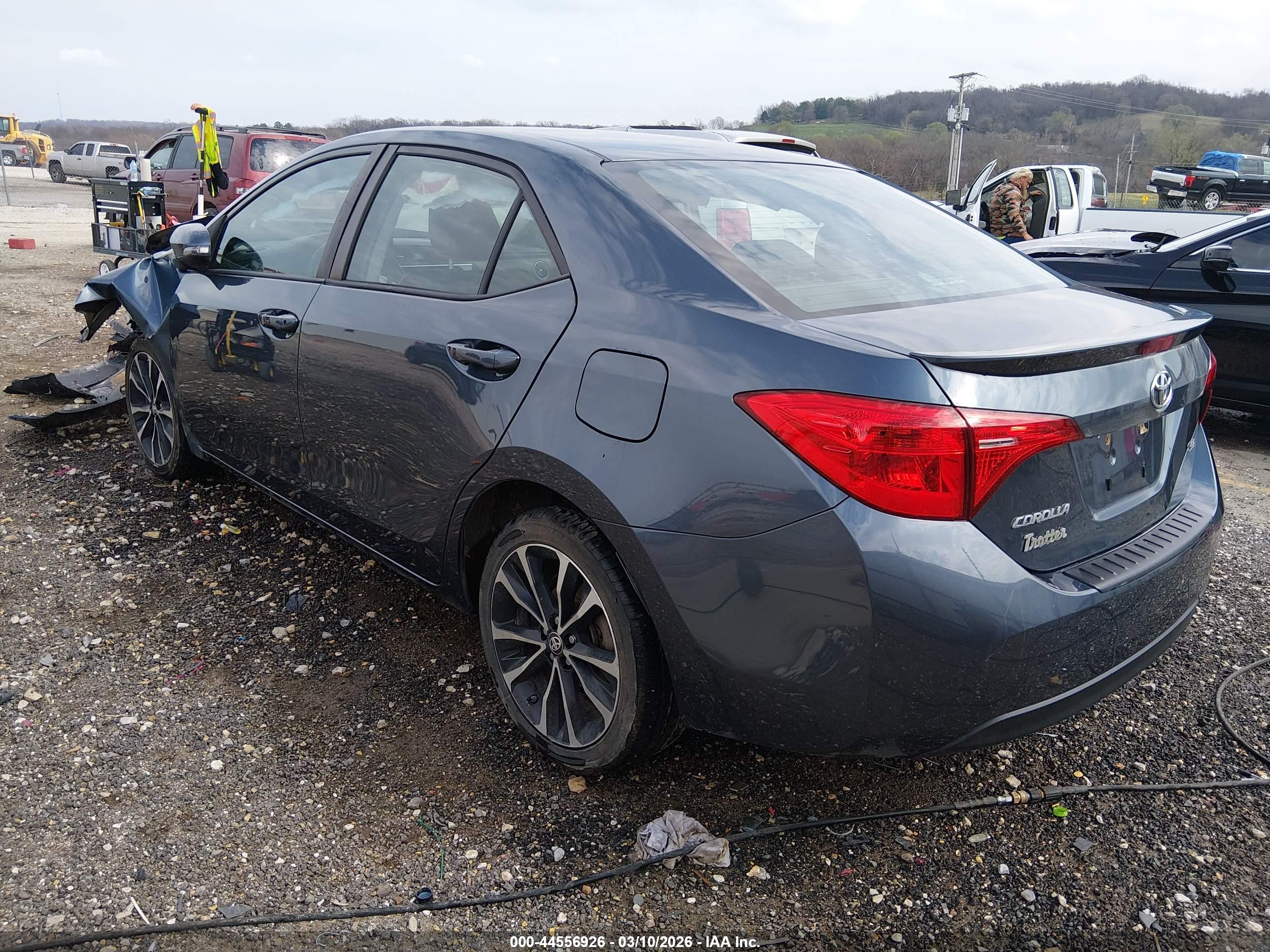 TOYOTA COROLLA image 3
