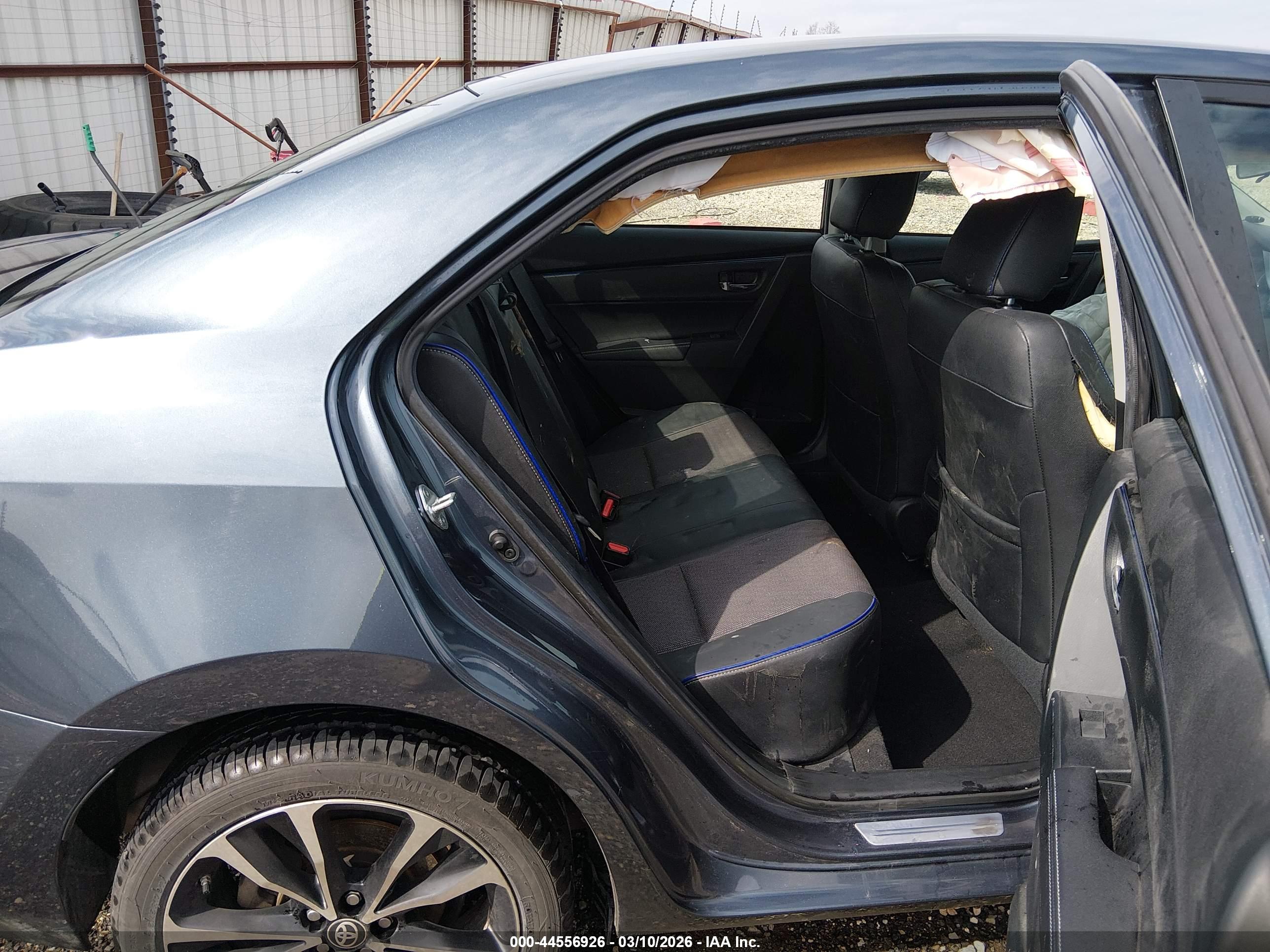 TOYOTA COROLLA image 8